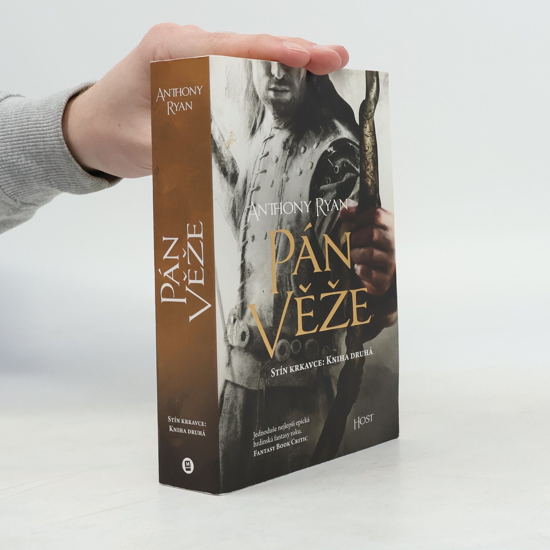 Anthony Ryan Pán věže. Stín krkavce. 2. díl