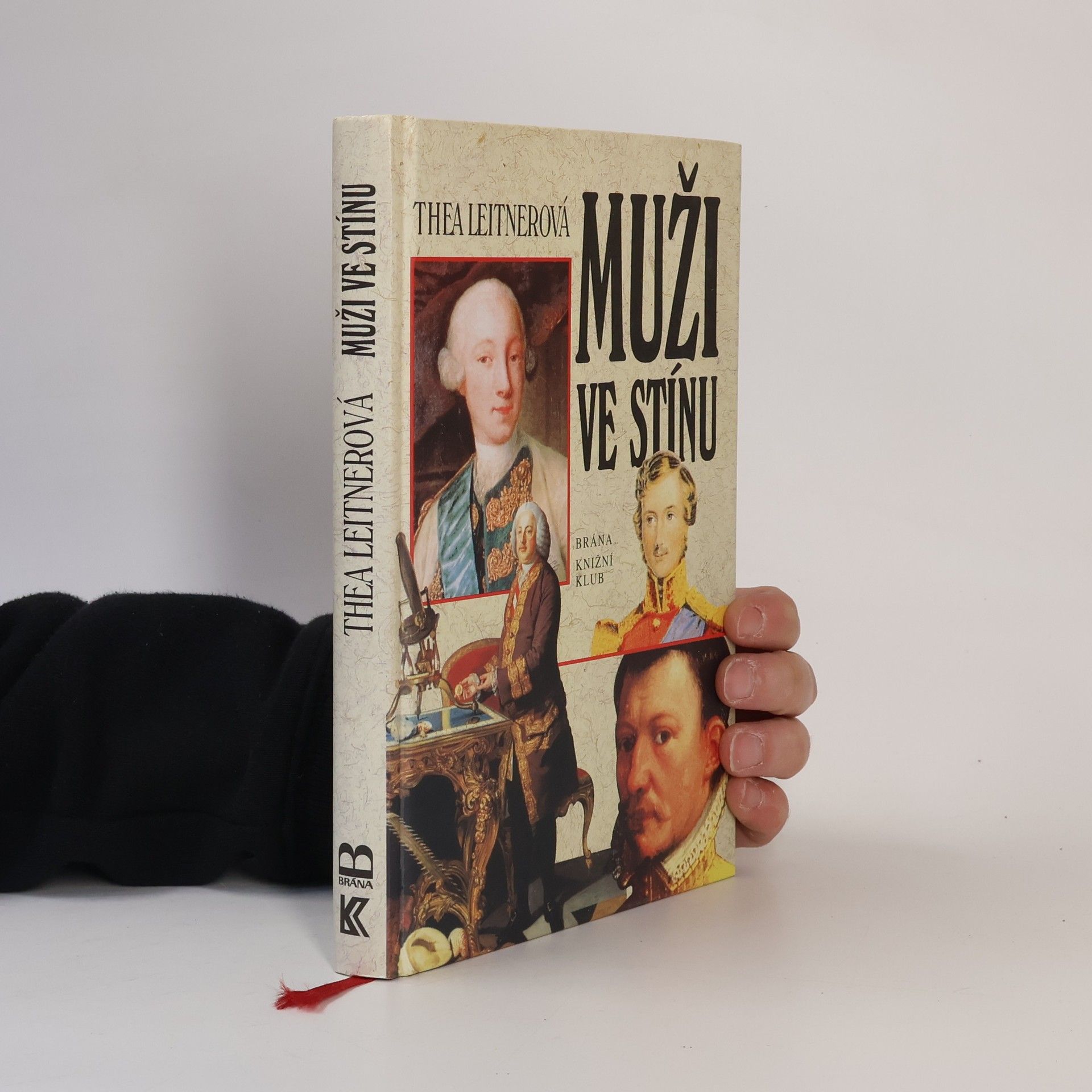 Thea Leitner Muži ve stínu