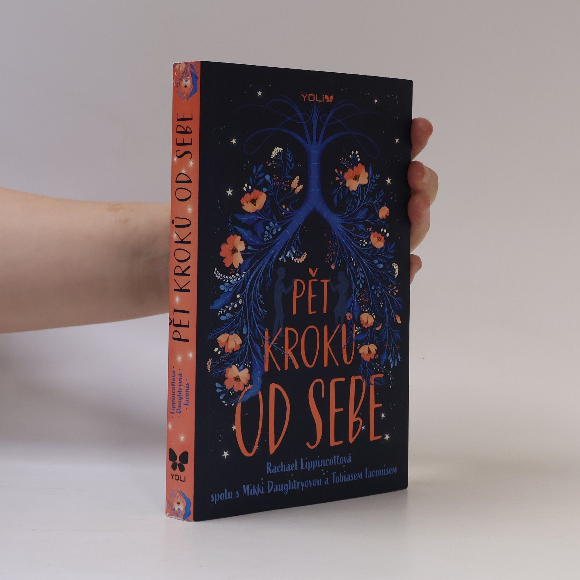 Rachael Lippincott Pět kroků od sebe