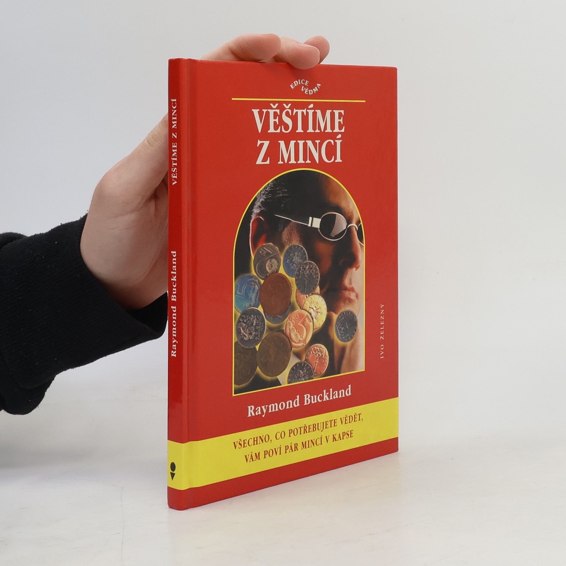 Raymond Buckland Věštíme z mincí