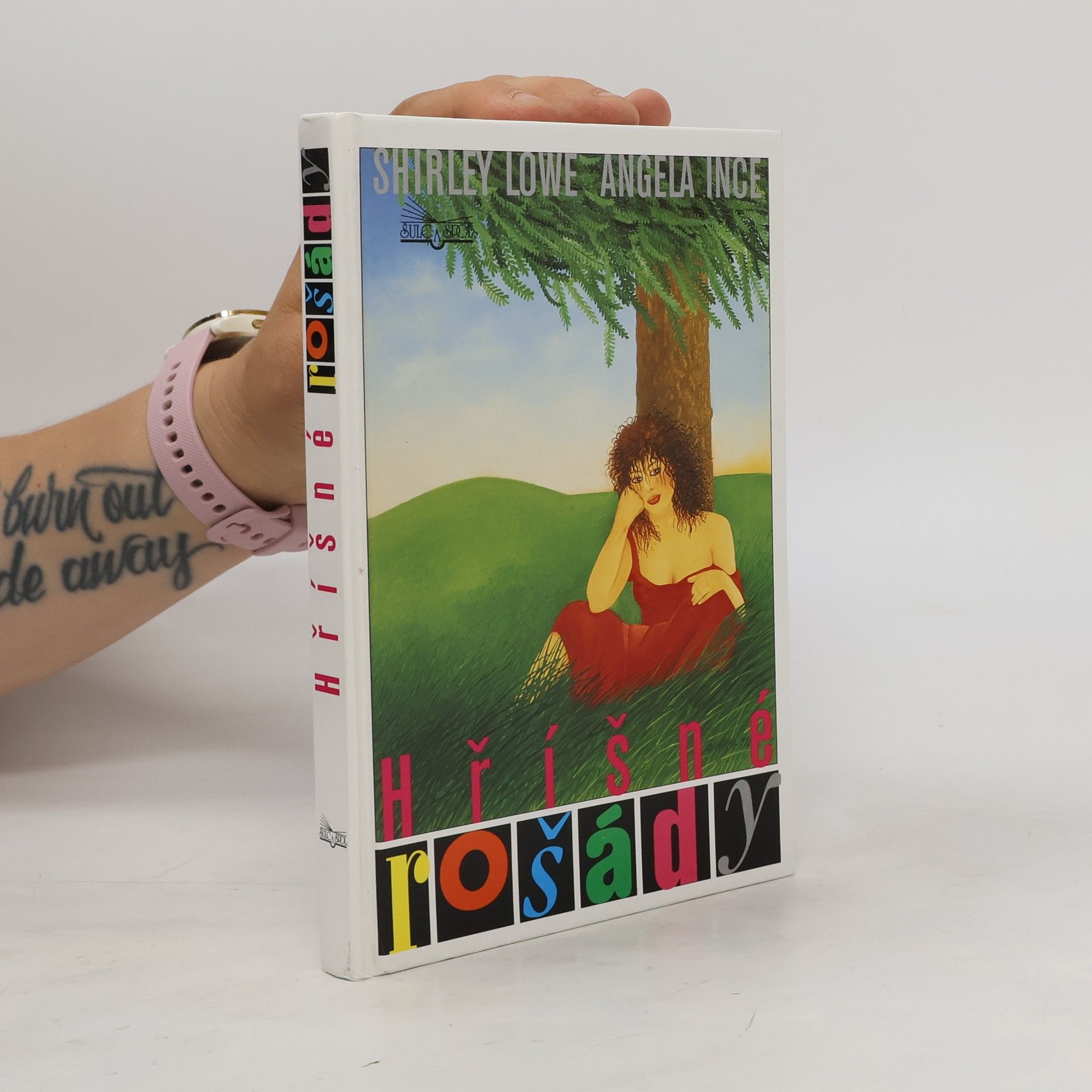 Shirley Lowe Hříšné rošády