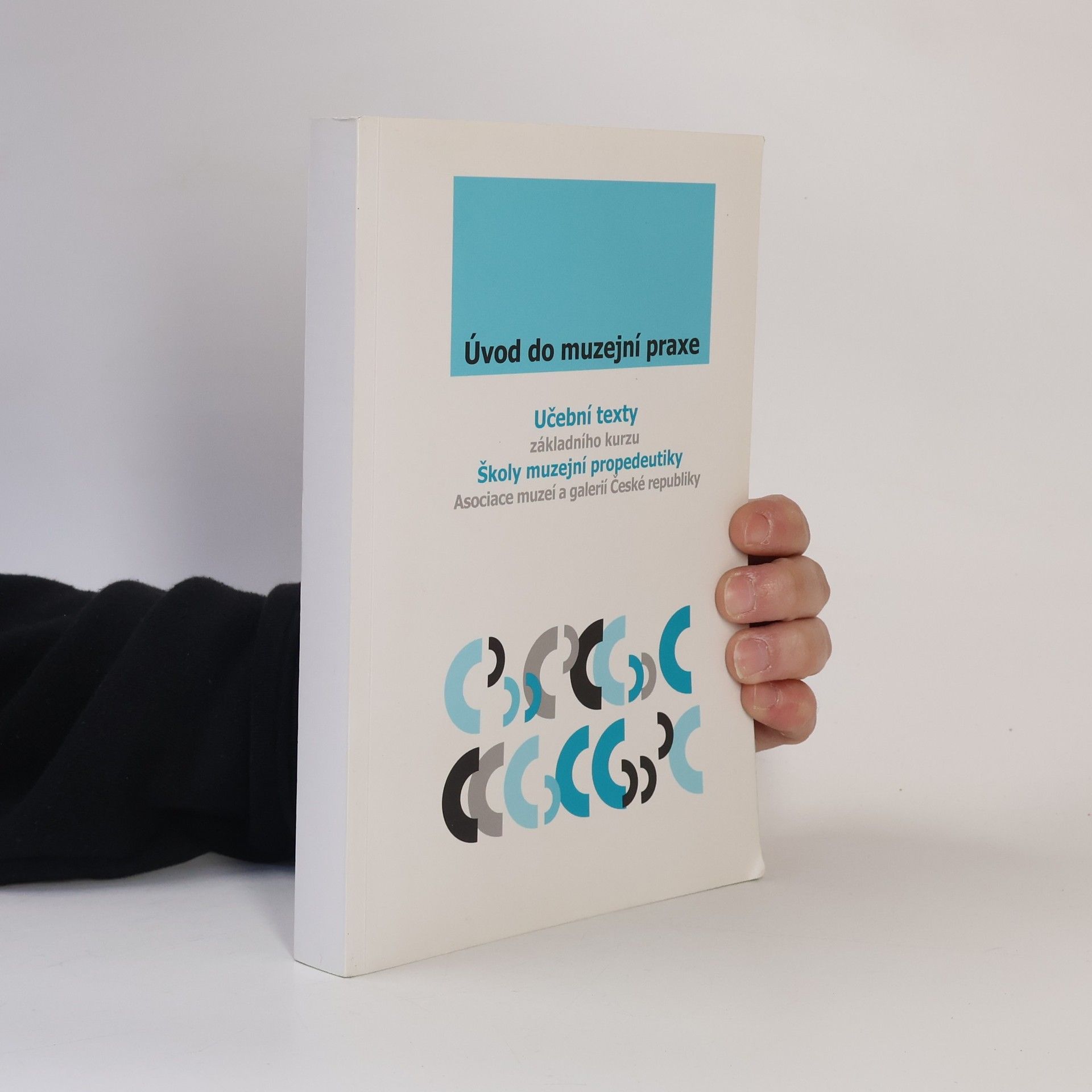 Collectif d'auteurs Úvod do muzejní praxe