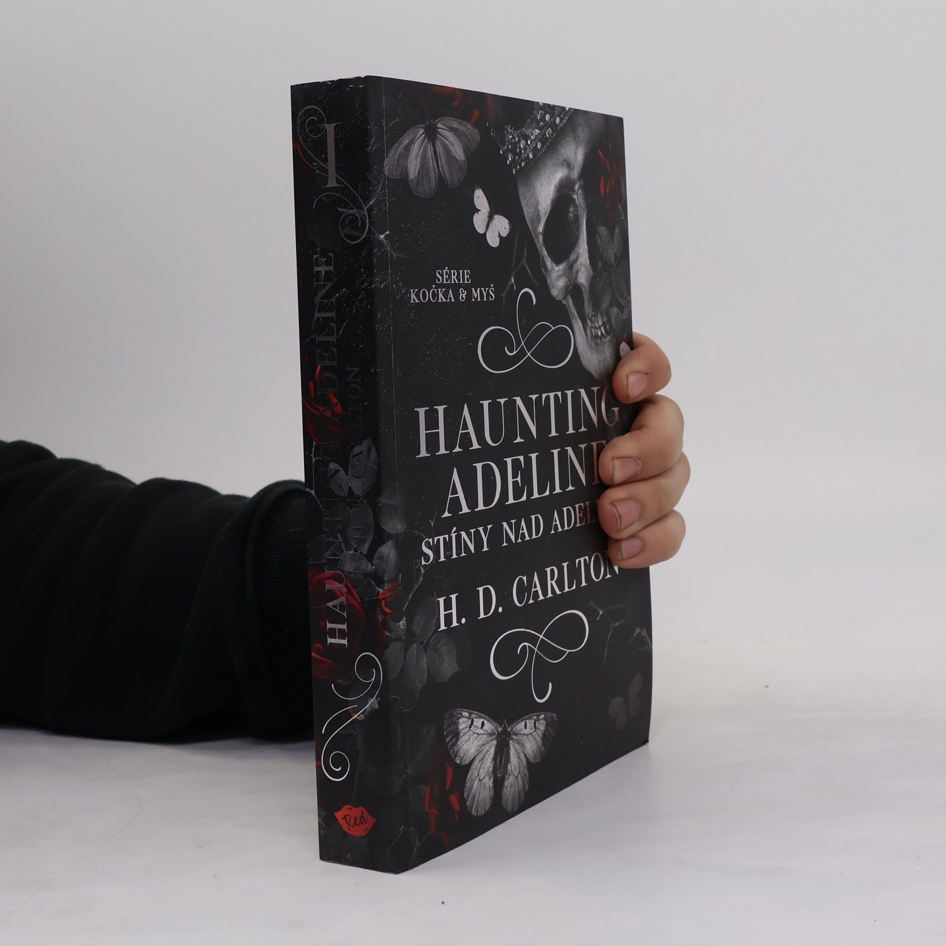 H. D. Carlton Haunting Adeline: Stíny nad Adeline