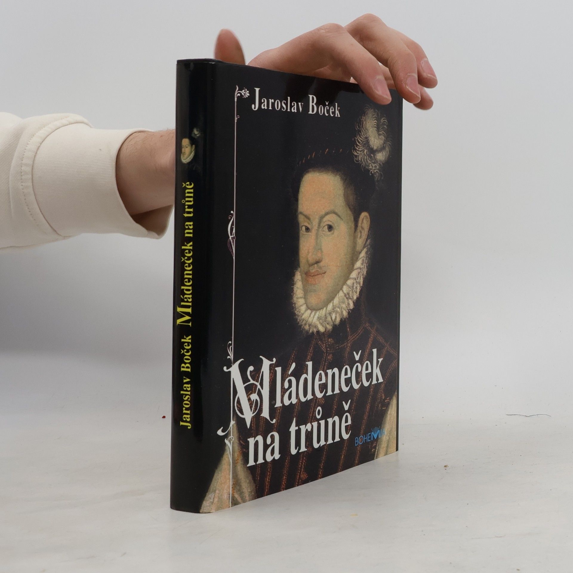 Mládeneček na trůně