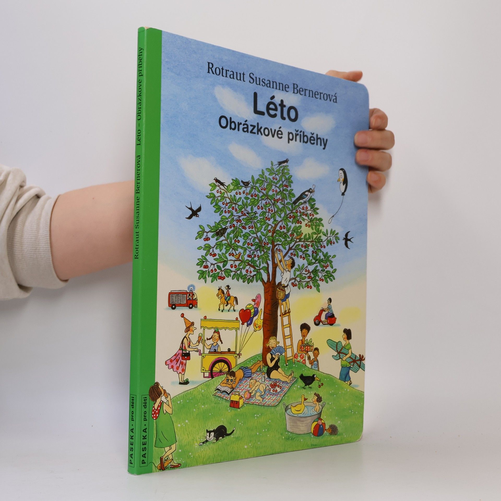 Rotraut Susanne Berner Léto: Obrázkové příběhy