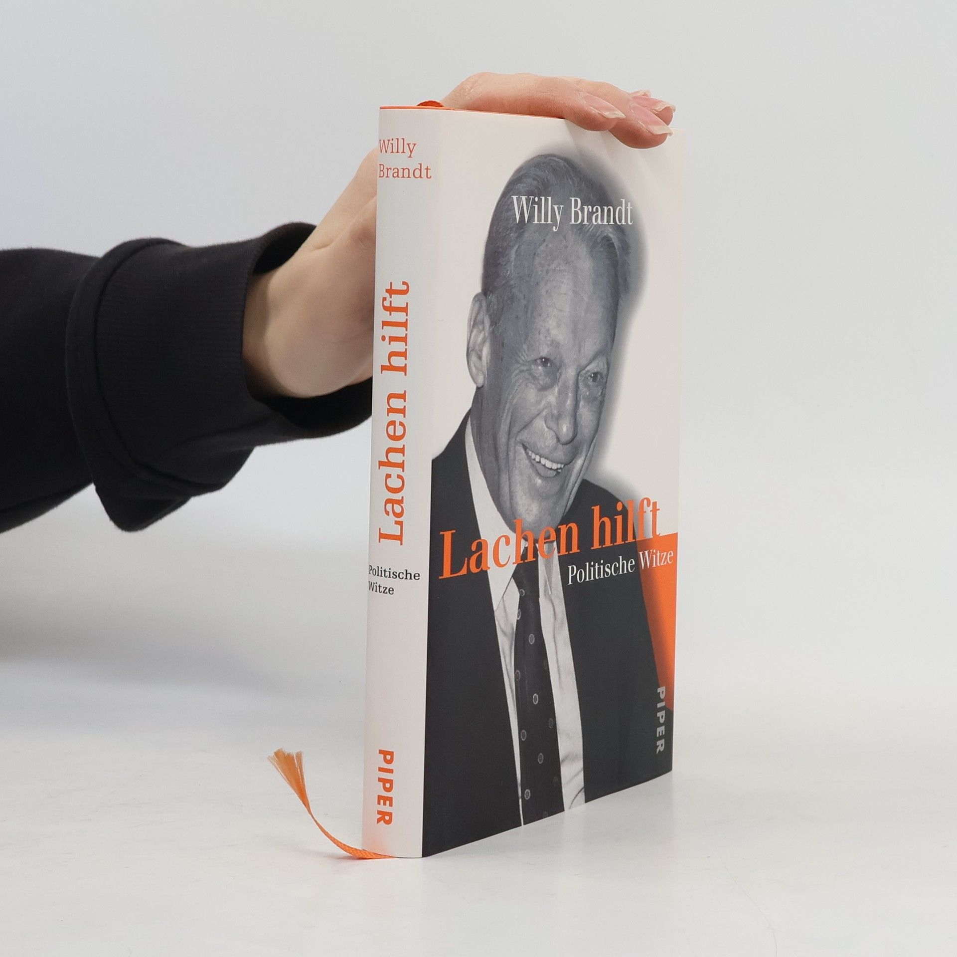 Willy Brandt Lachen hilft