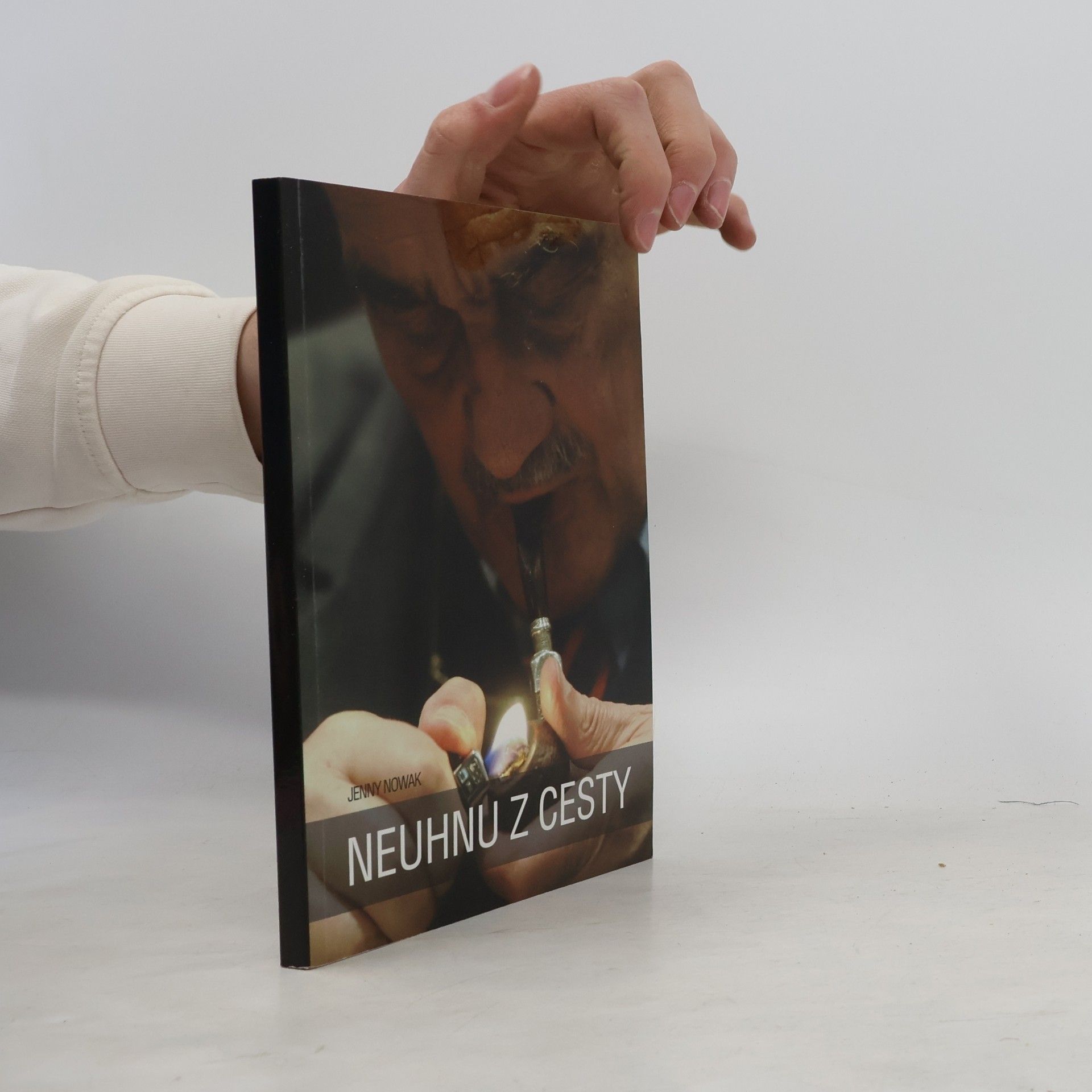 Jenny Nowak Neuhnu z cesty