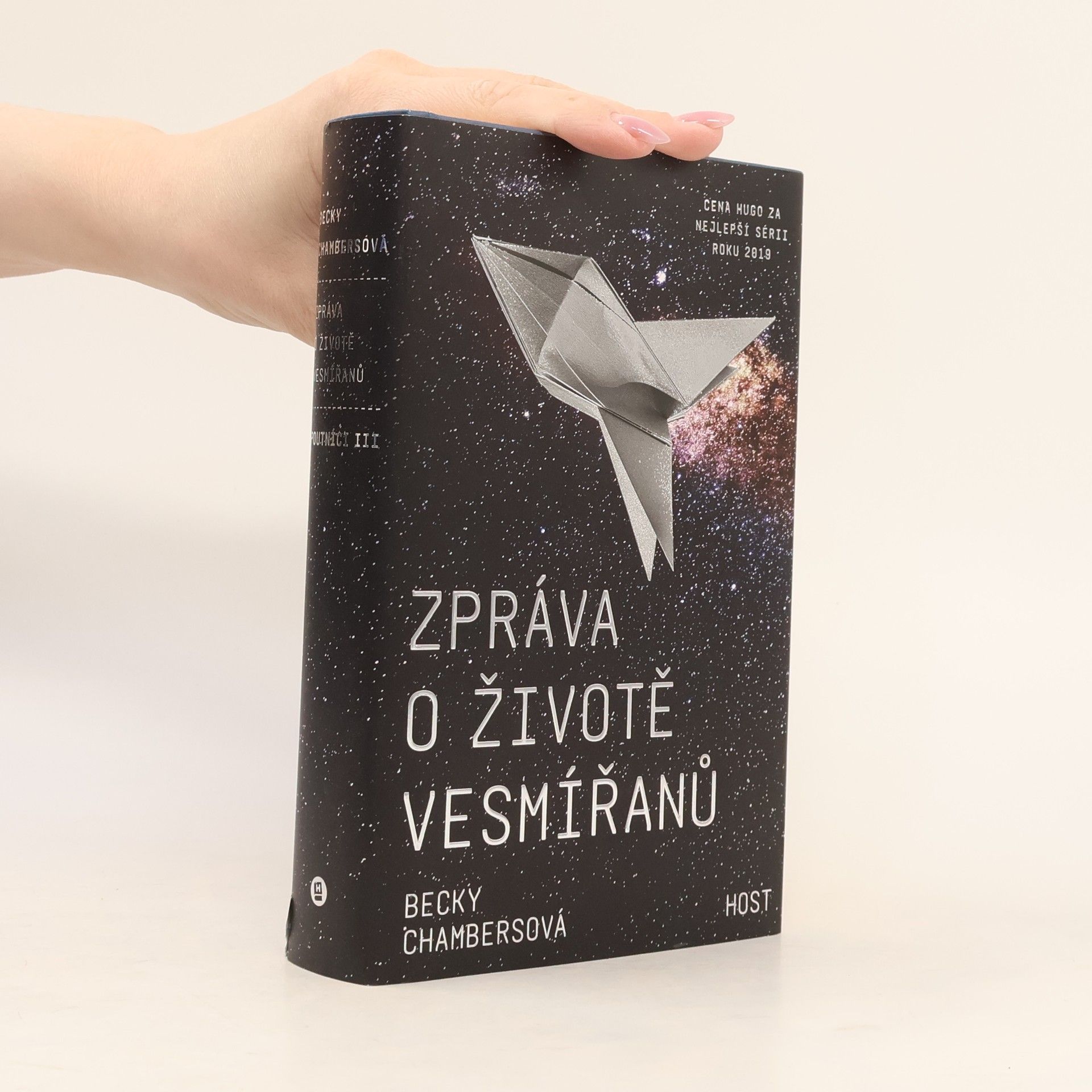 Becky Chambers Zpráva o životě vesmířanů