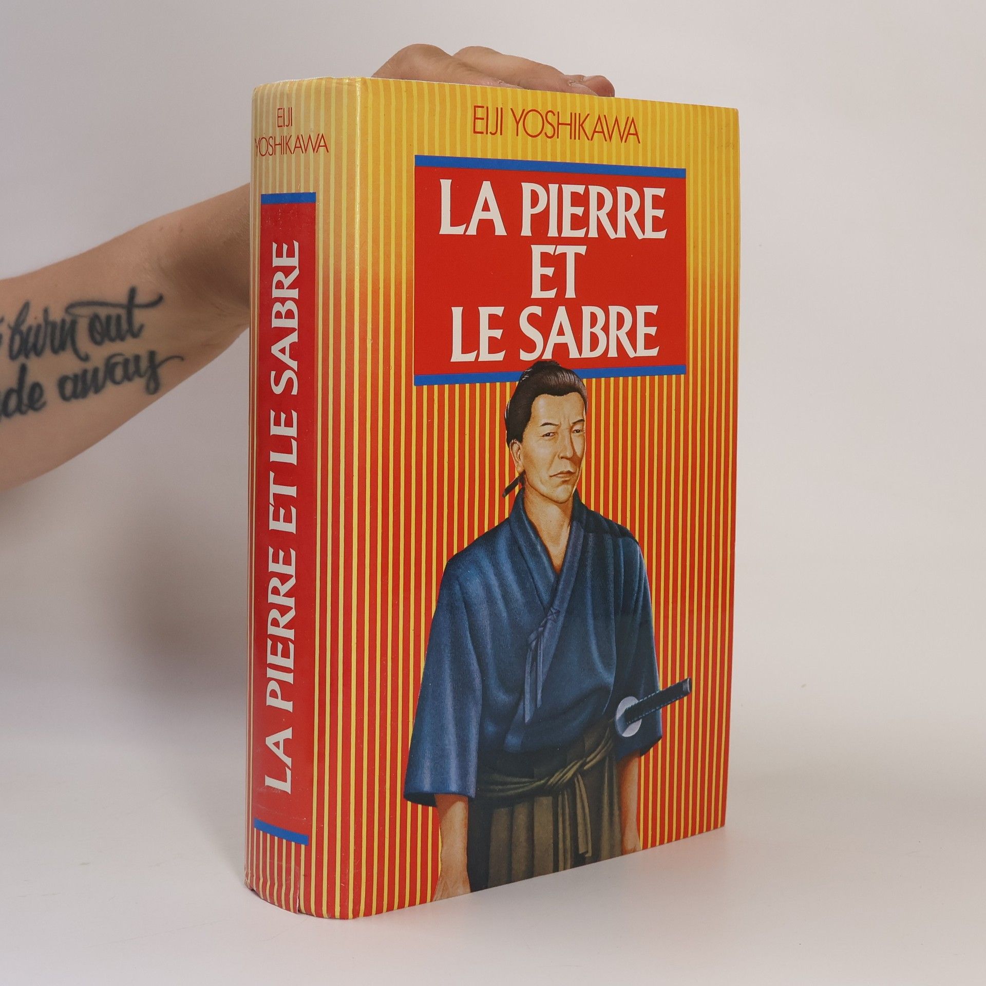 La Pierre et le Sabre