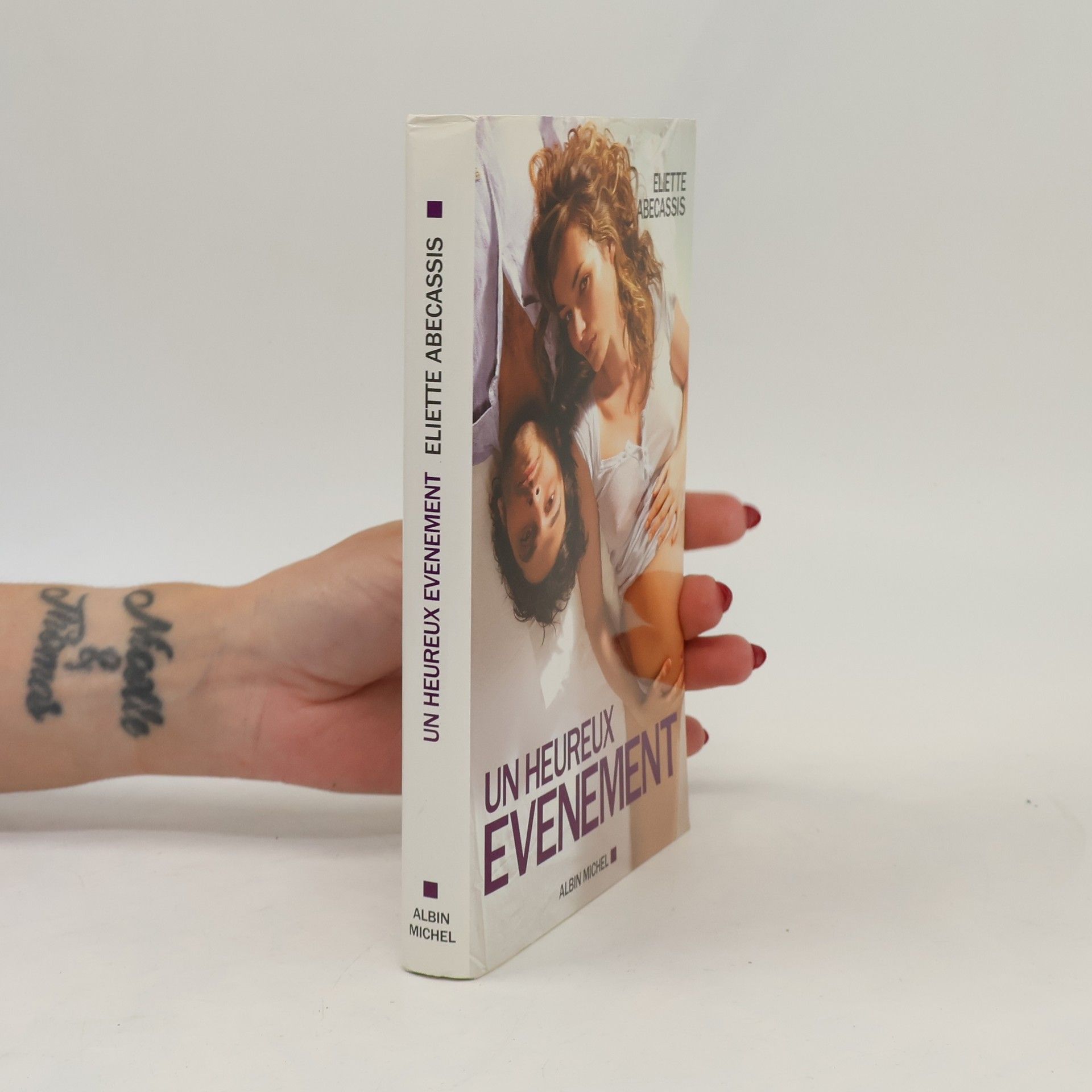 Éliette Abécassis Un heureux évènement