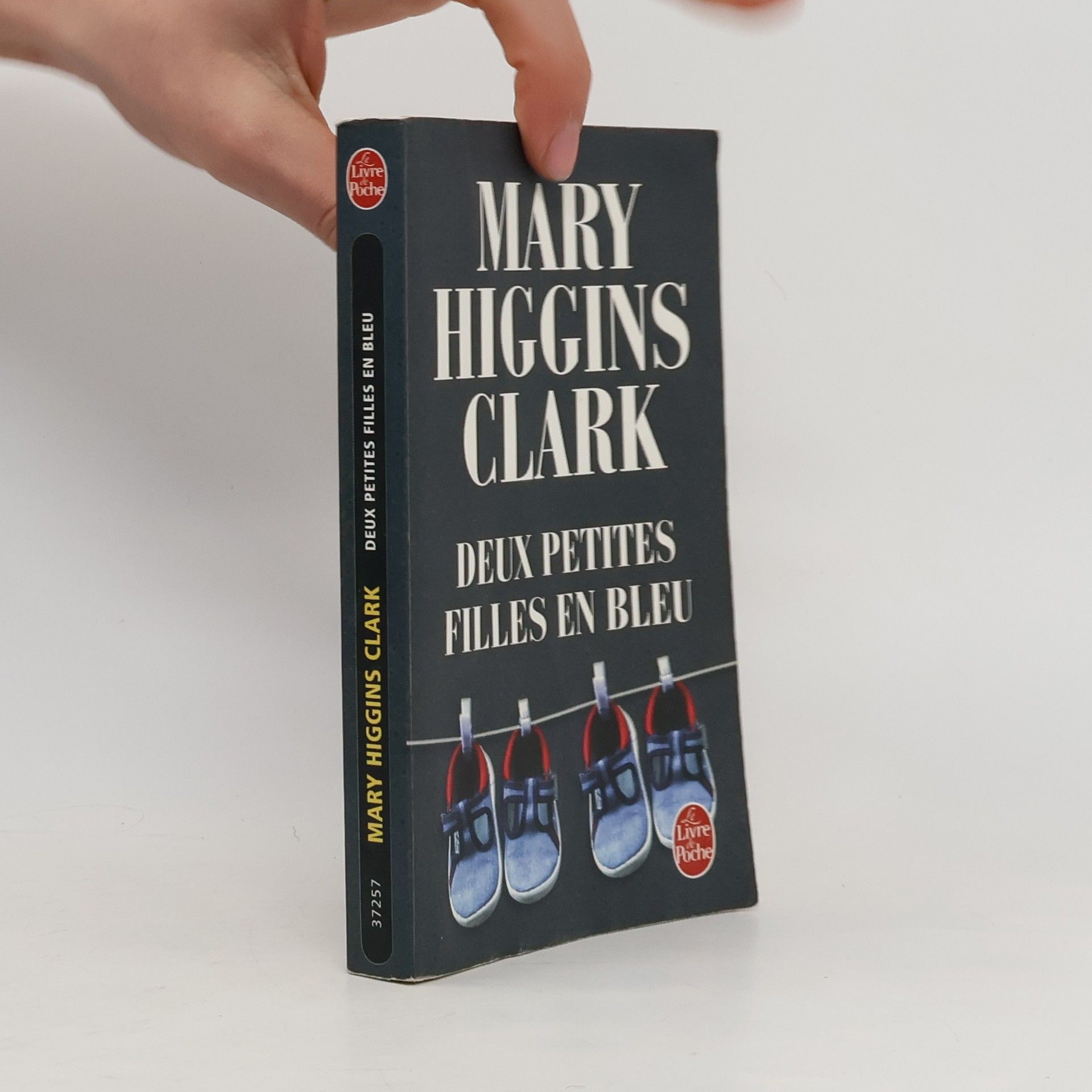 Mary Higgins Clark Deux petites filles en bleu