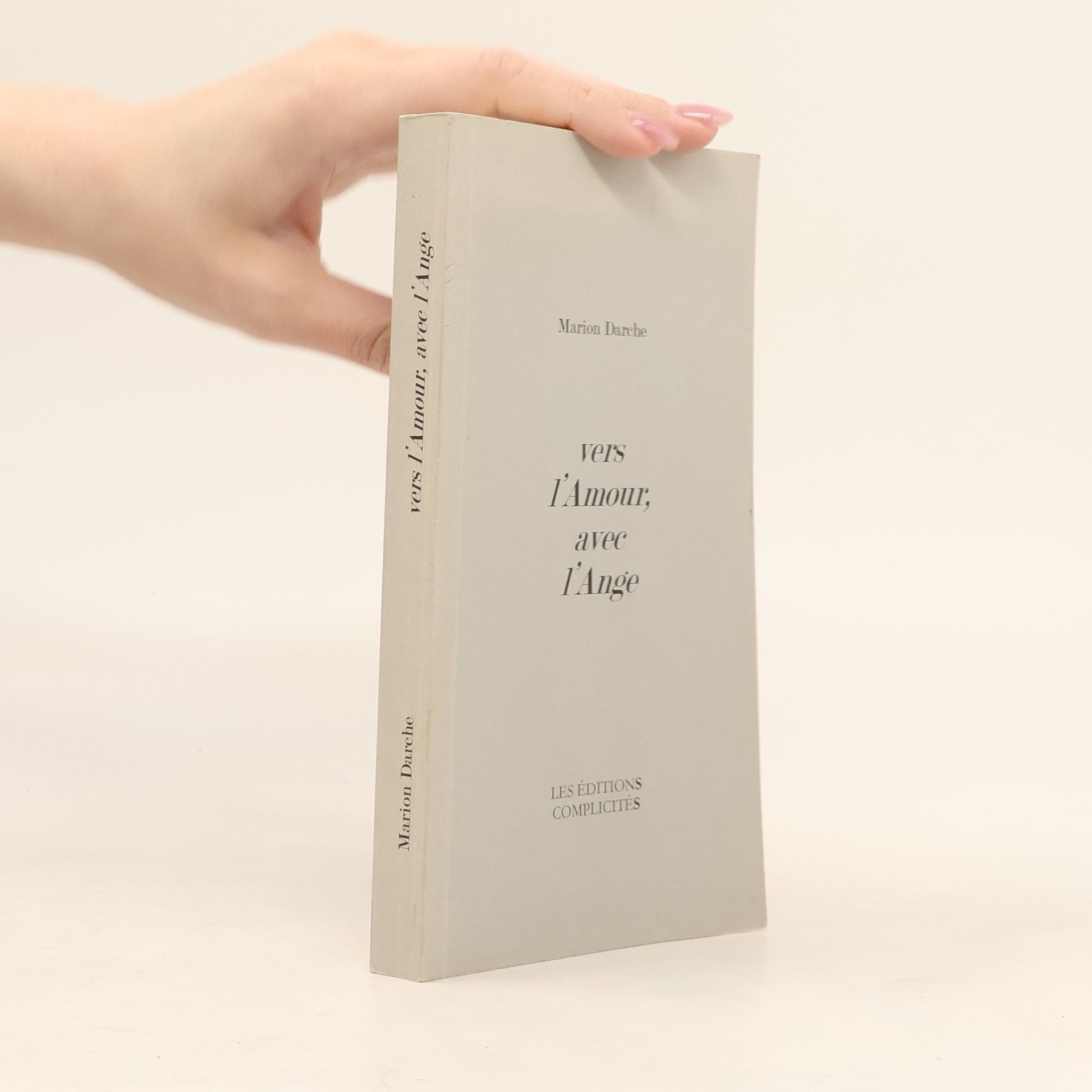 Marion Darche Vers l'amour, avec l'ange