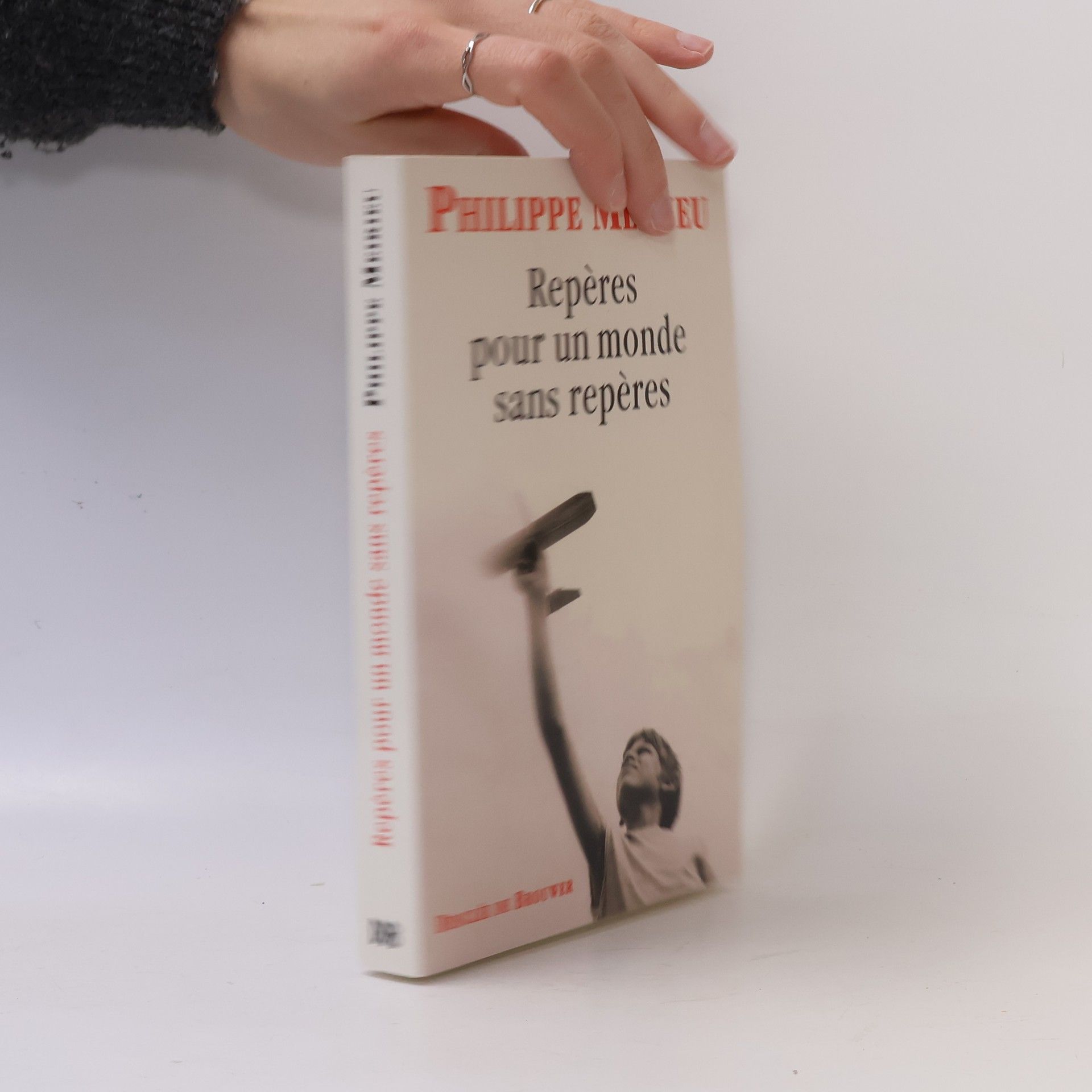 Repères pour un monde sans repères