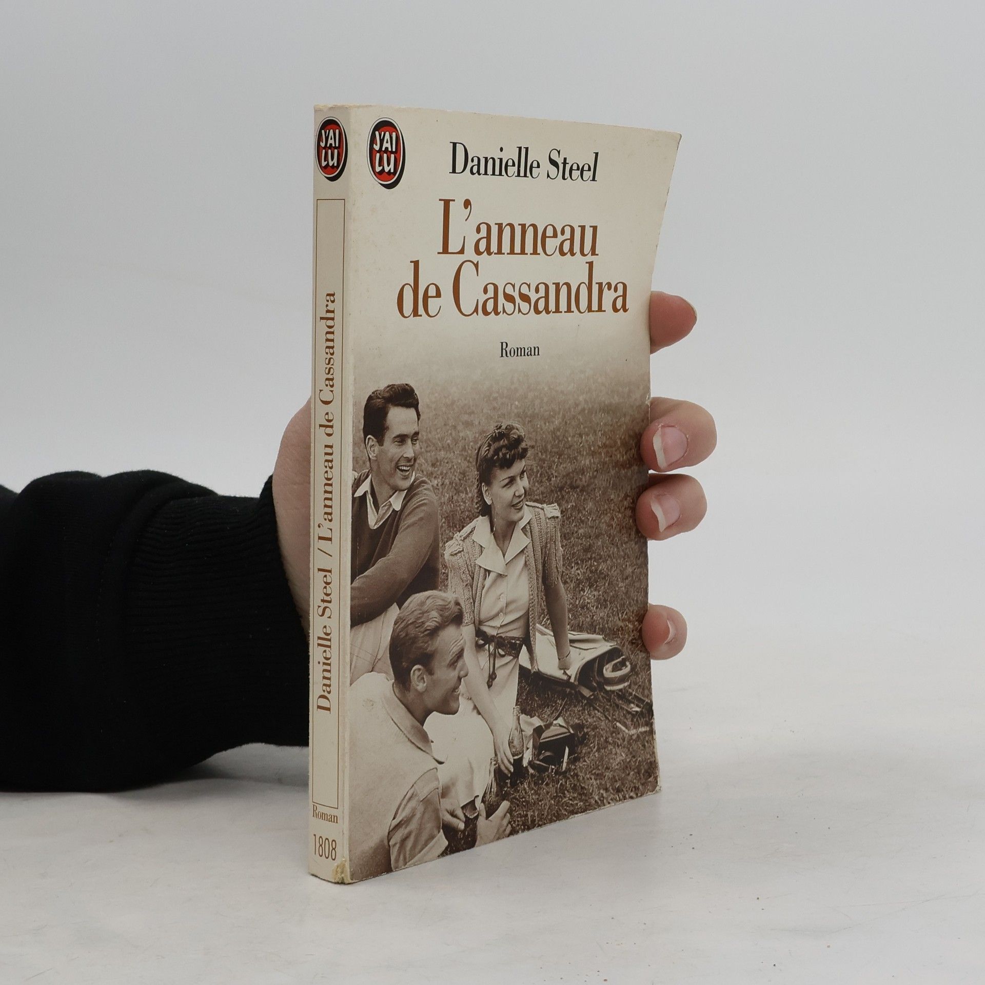 Danielle Steel J'AI LU - 1808: L'Anneau de Cassandra