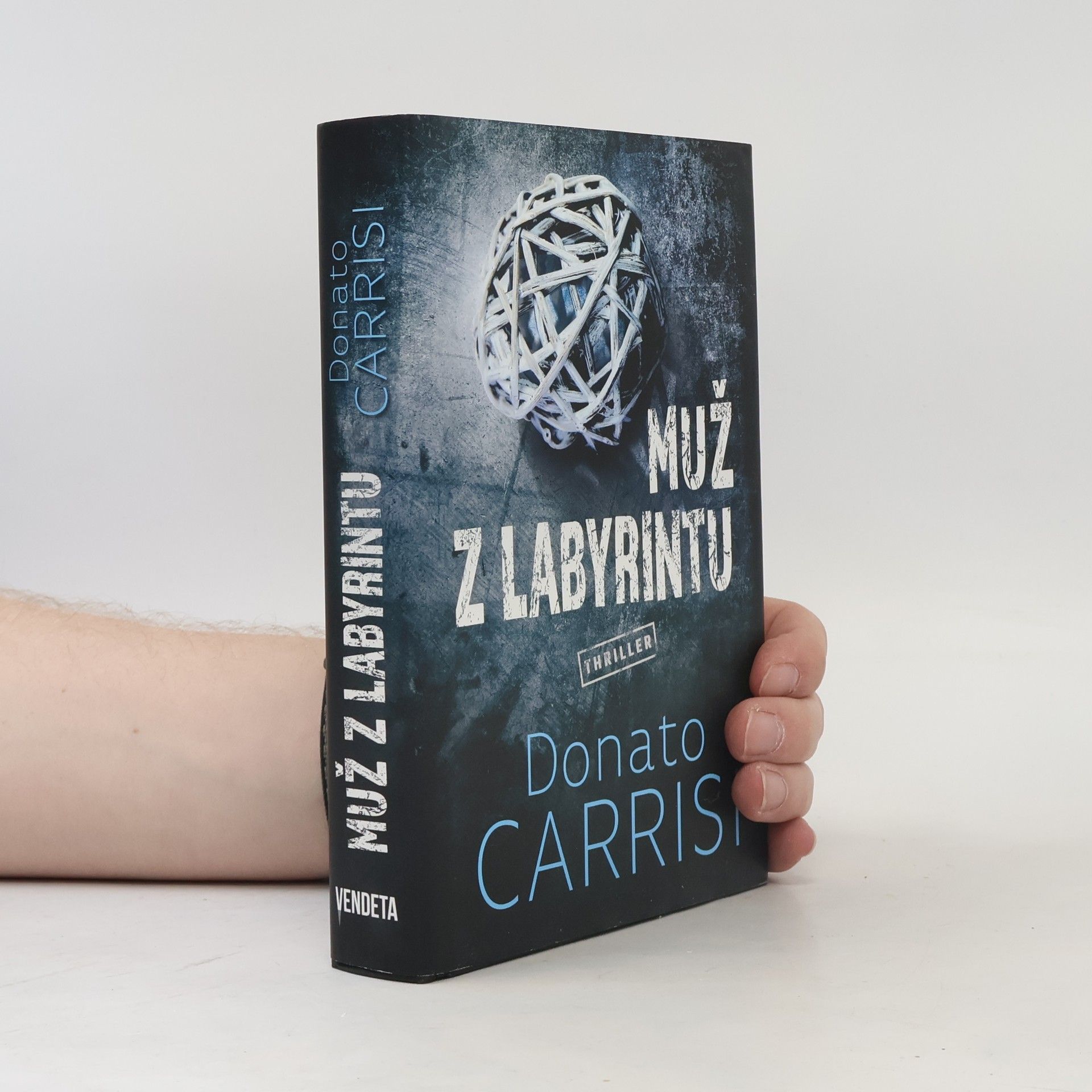 Donato Carrisi Muž z labyrintu