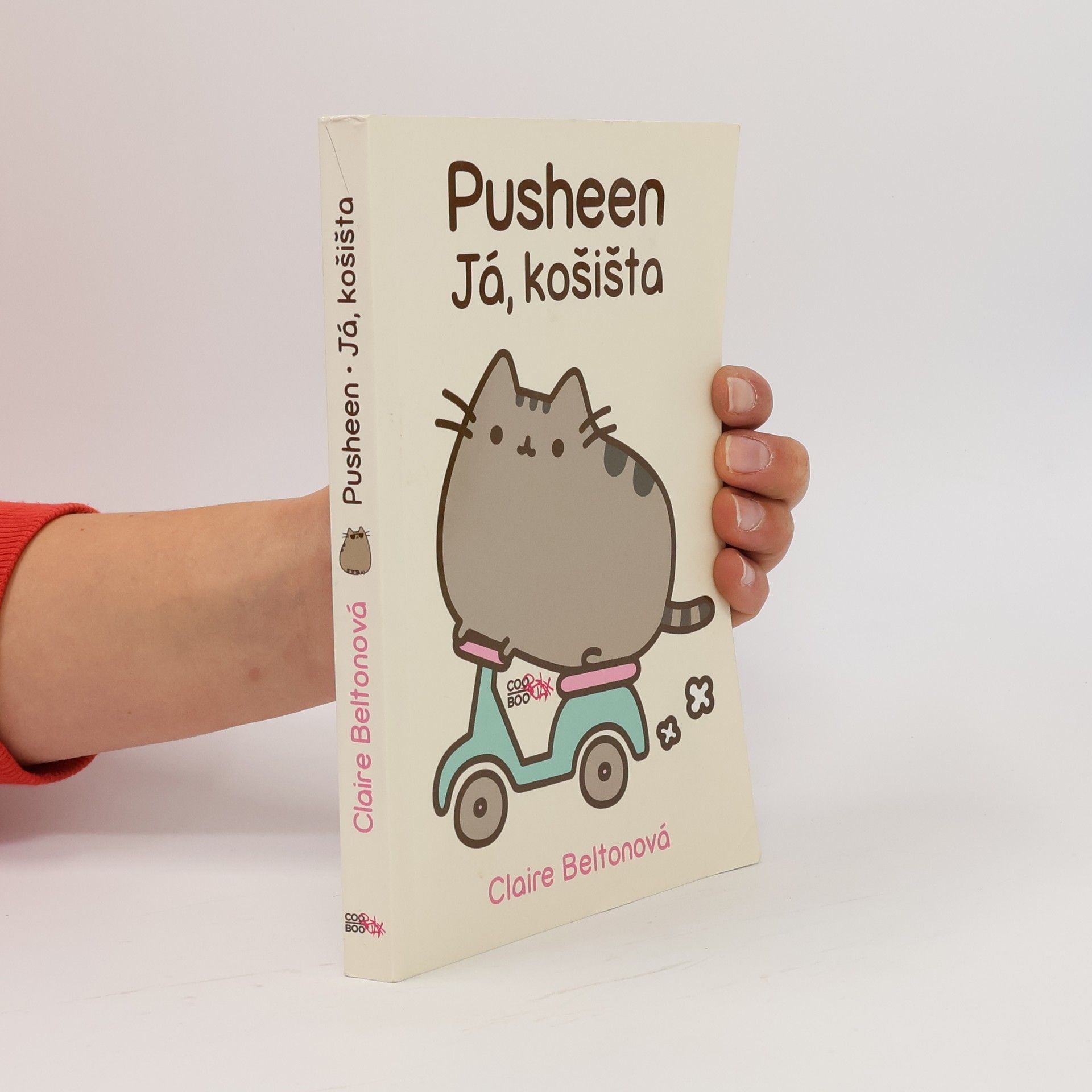 Claire Belton Pusheen. Já, košišta