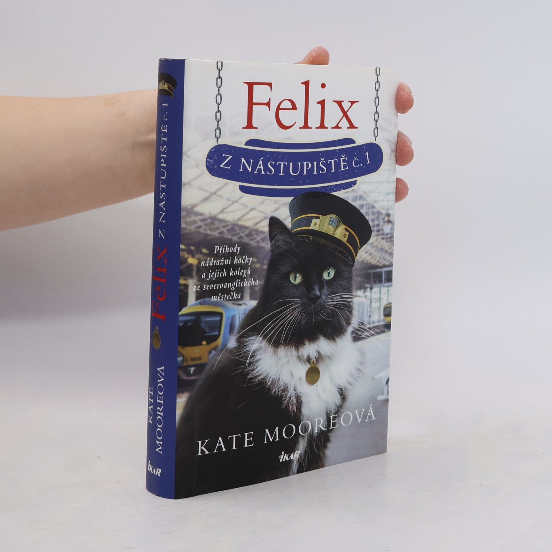 Kate Moore Felix z nástupiště č. 1