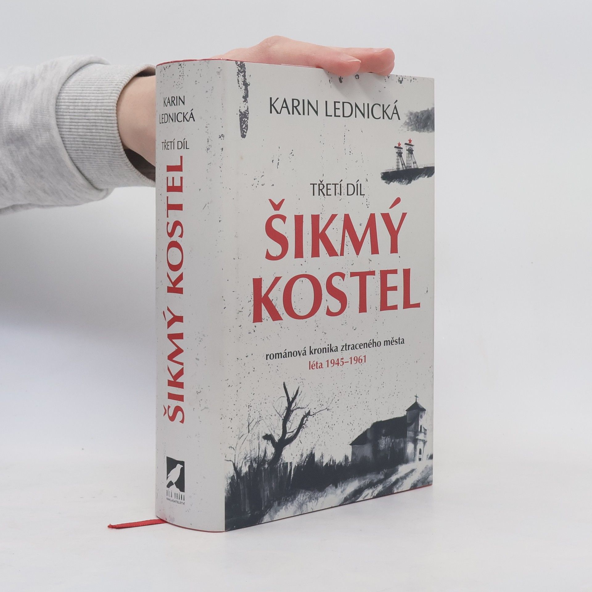 Karin Lednická Šikmý kostel 3