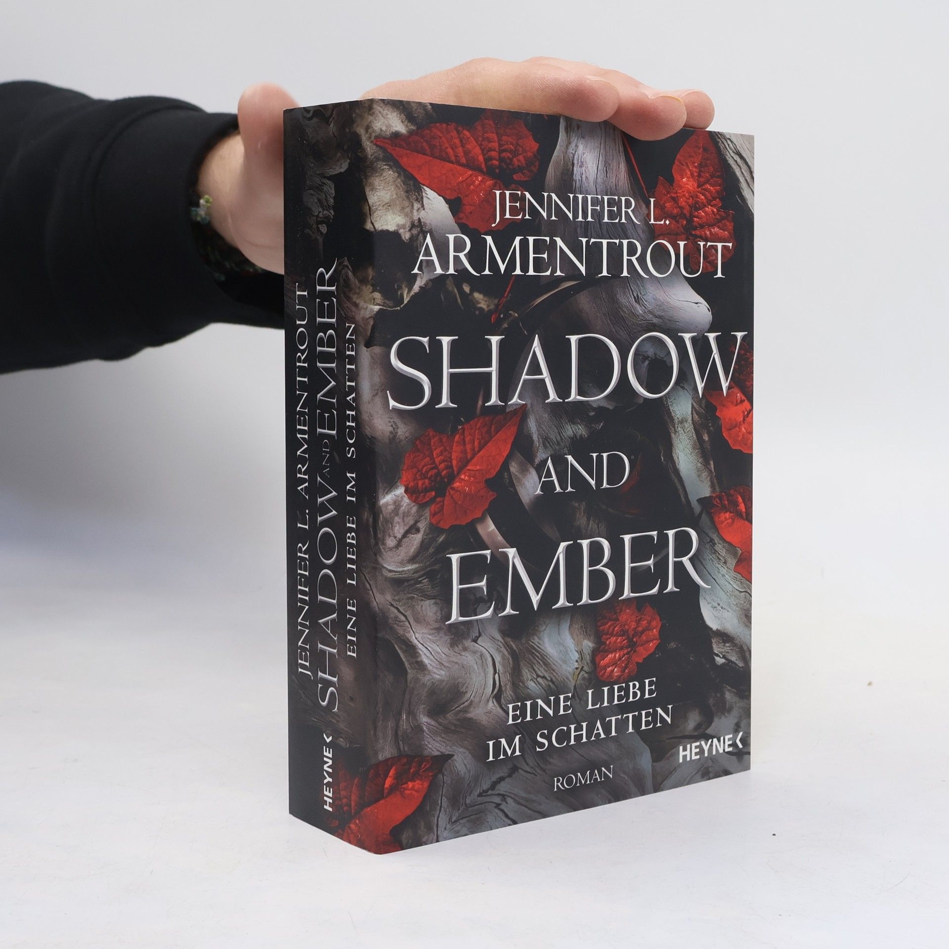 Jennifer L. Armentrout Shadow and Ember