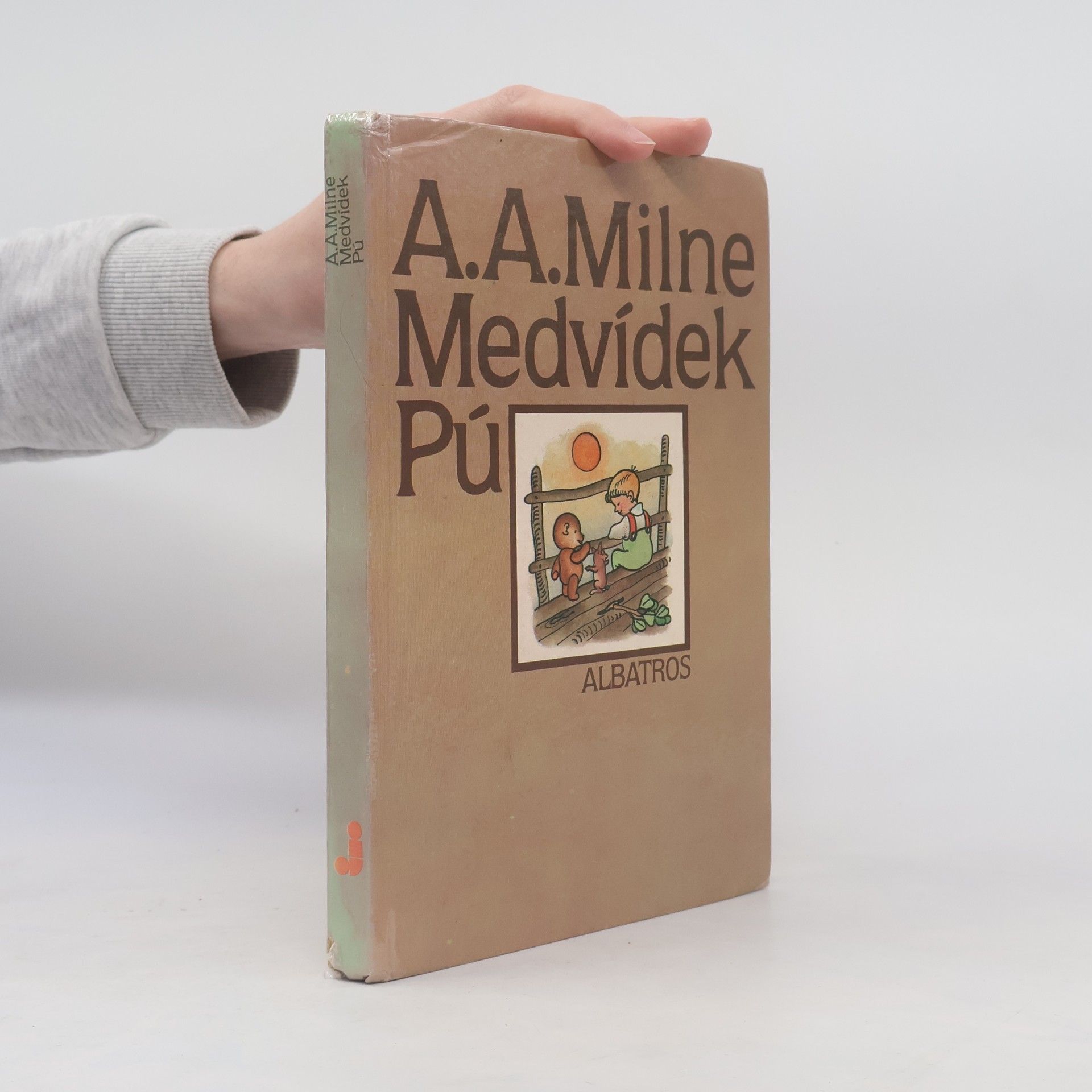 Alan Alexander Milne Medvídek Pú