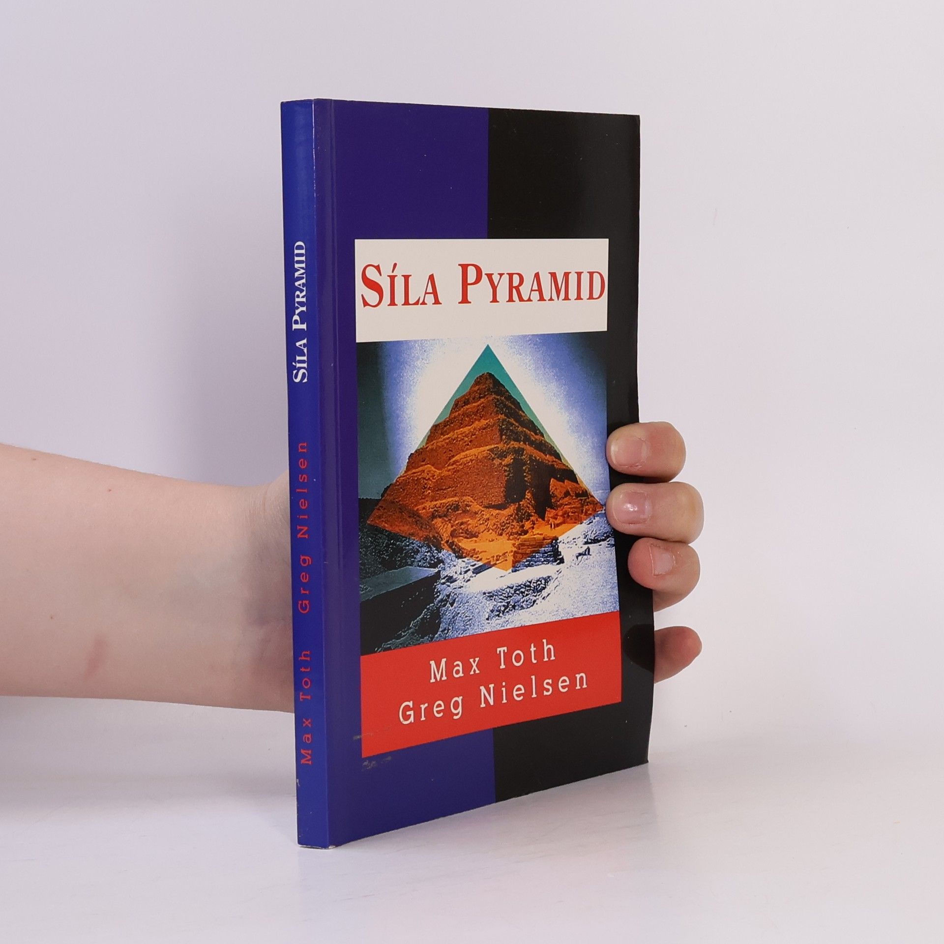 Max Toth Síla pyramid