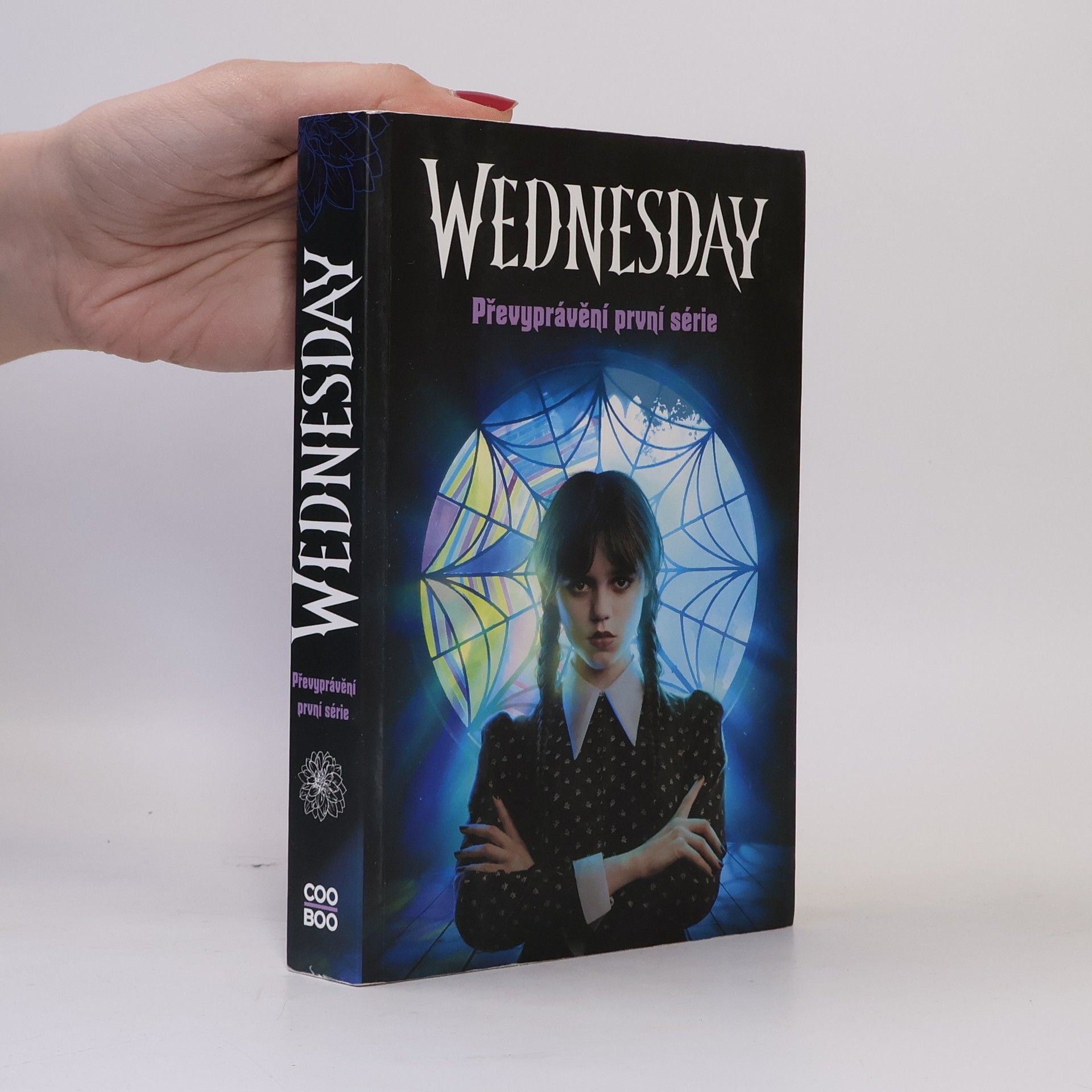 Tehlor Kay Mejia Wednesday: Převyprávění první série