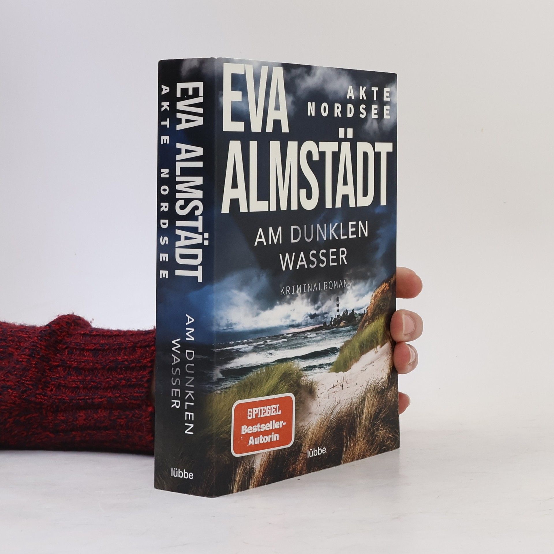 Eva Almstädt Akte Nordsee - am dunklen Wasser