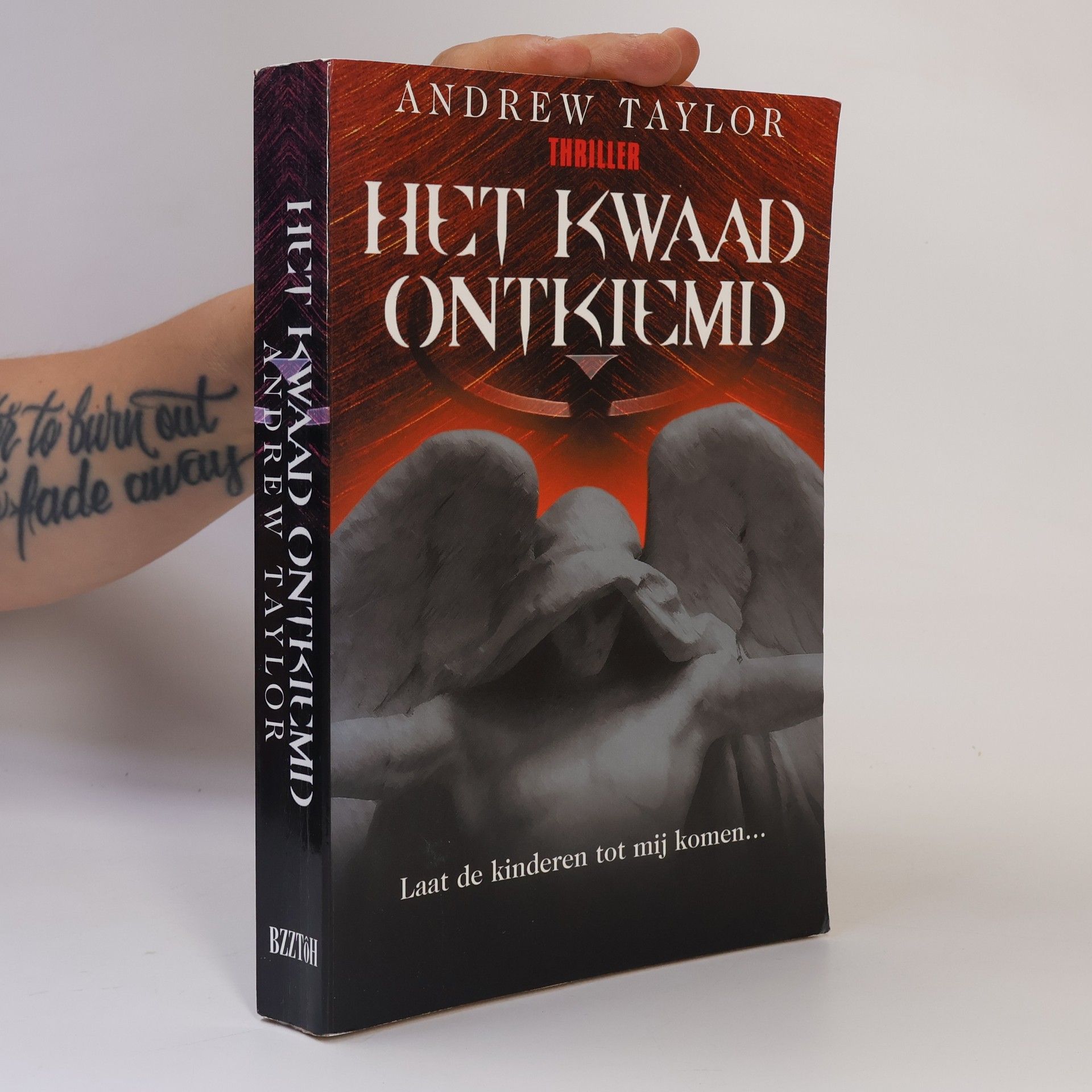 John Robert Taylor Roth-trilogie - 1: Het kwaad ontkiemd
