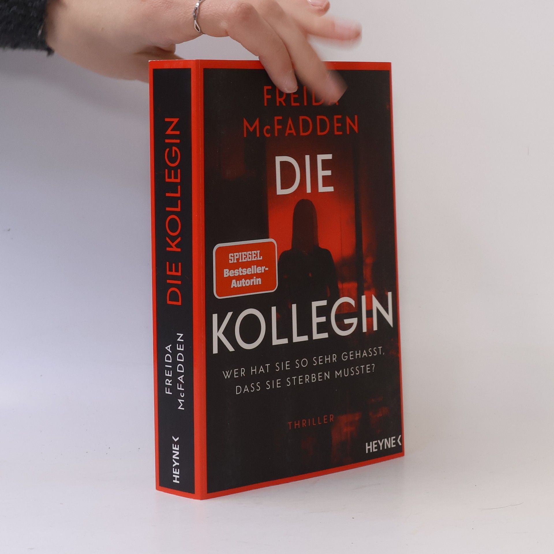 Freida McFadden Die Kollegin - Wer hat sie so sehr gehasst, dass sie sterben musste?