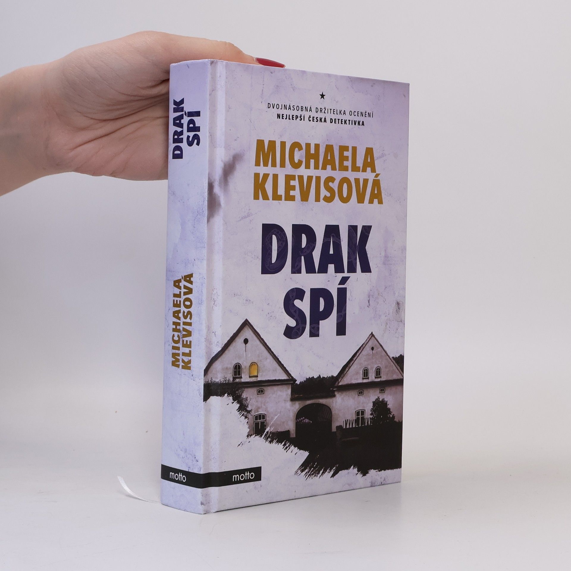 Michaela Klevisová Drak spí