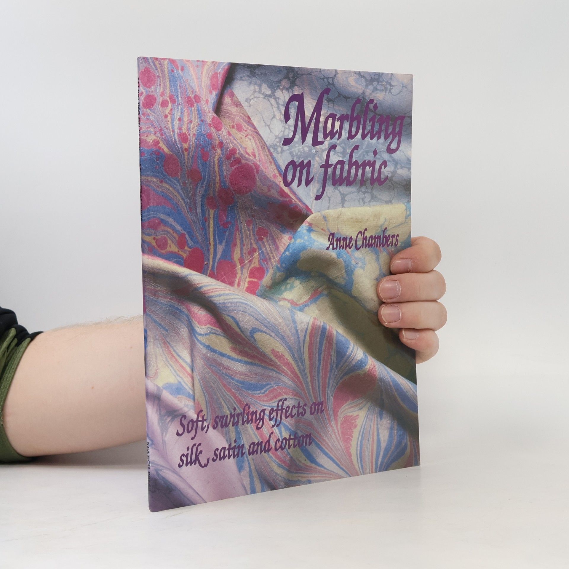 Anne Chambers Marbling on Fabric