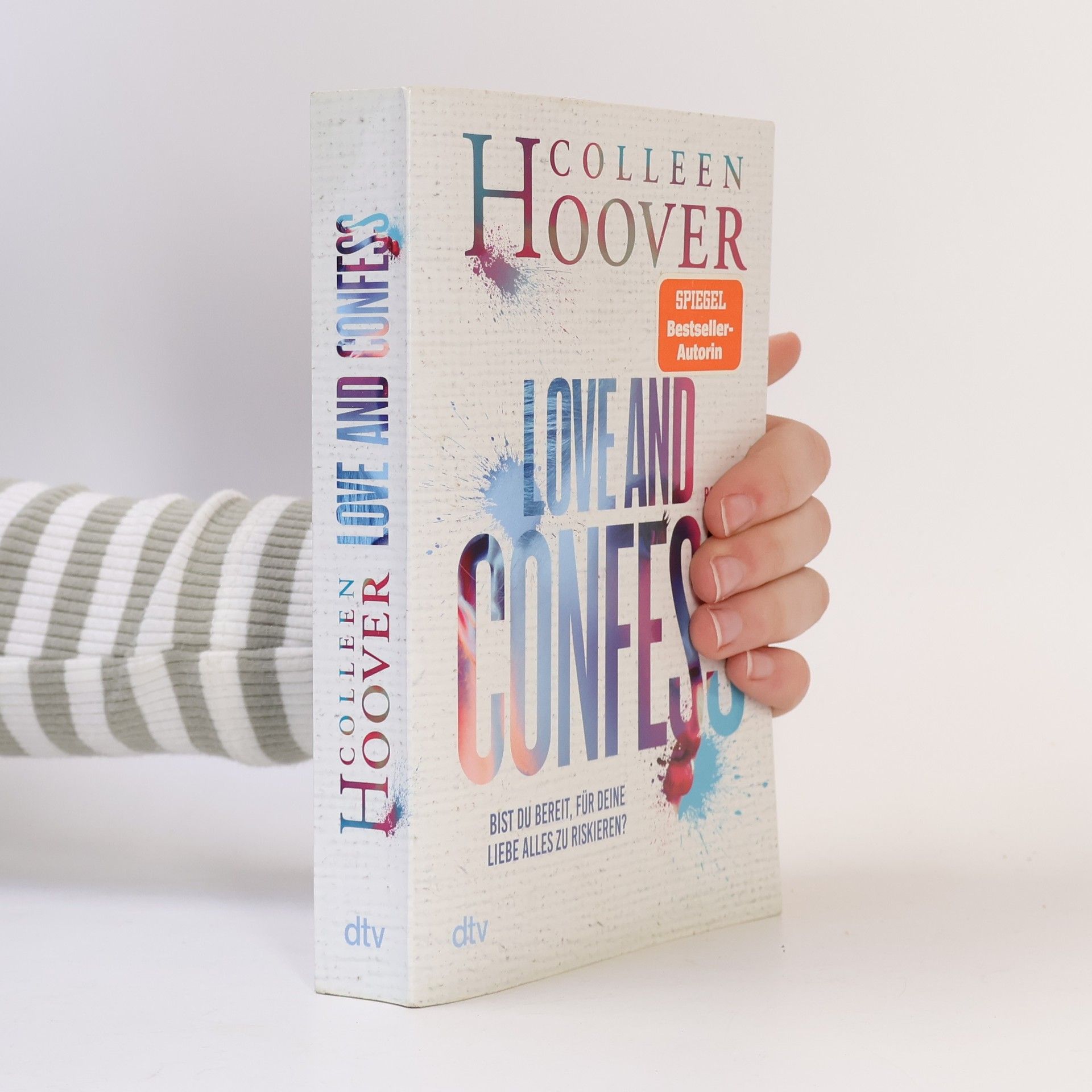 Colleen Hoover Love and Confess