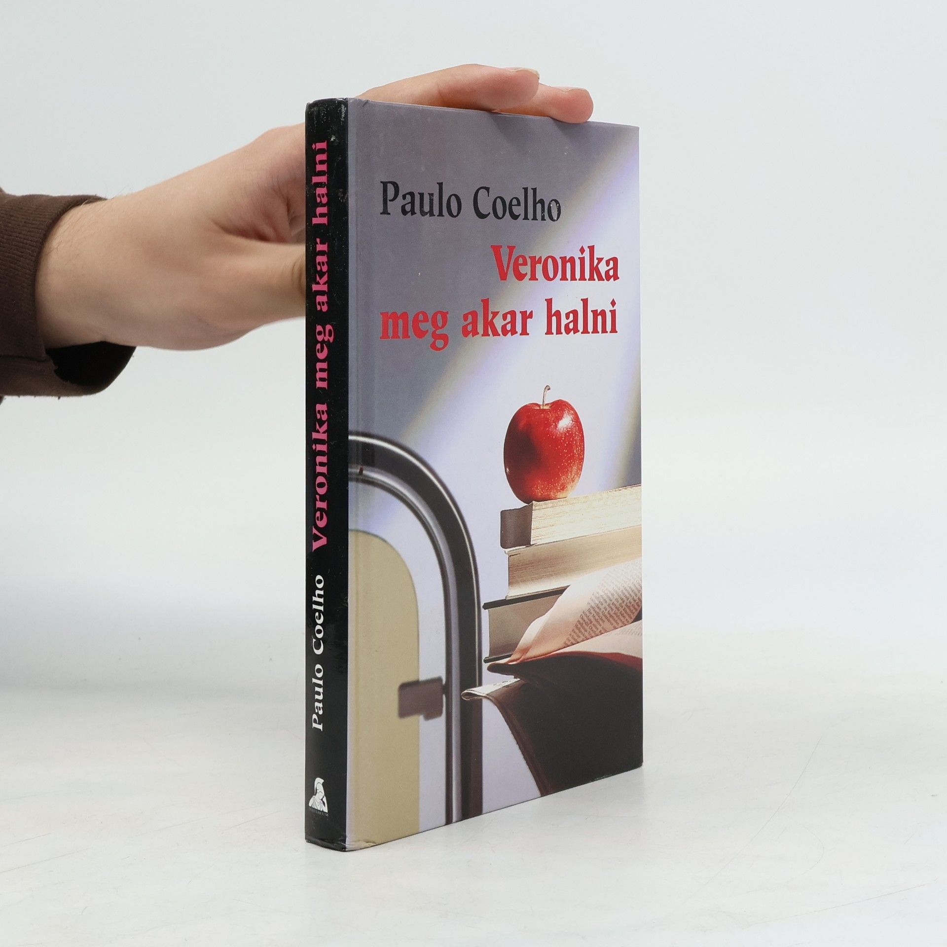 Paulo Coelho Veronika meg akar halni