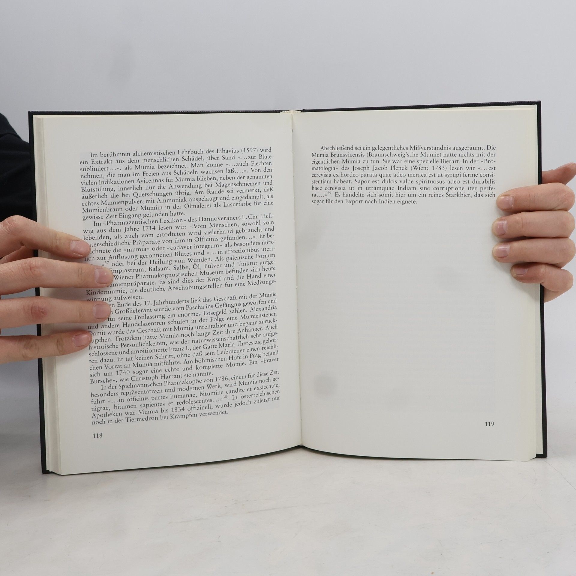 Andreas Wasilewski Heilkunst im Spiegel von Apothekenstandgefäßen und ihren Signaturen