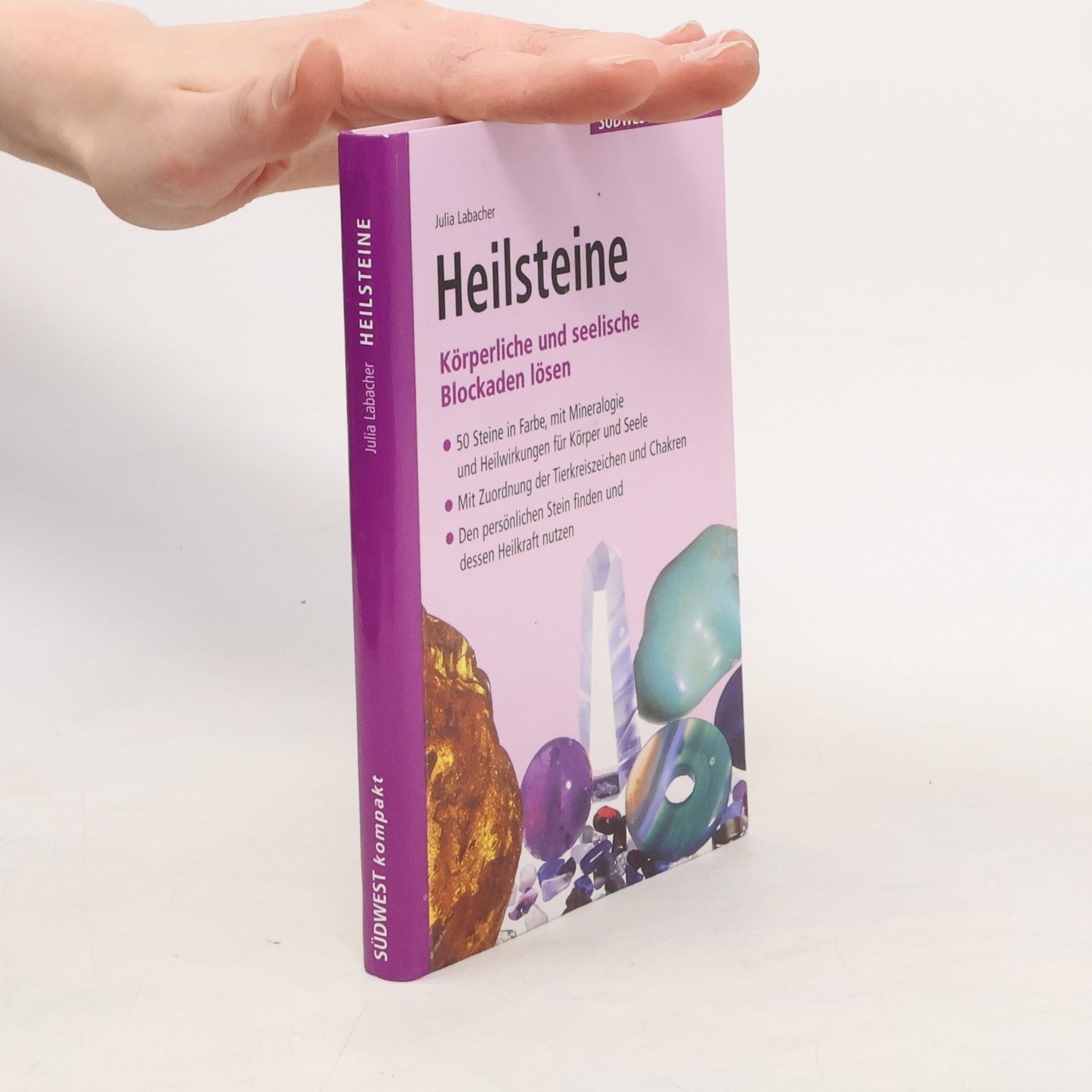 Julia Labacher Heilsteine