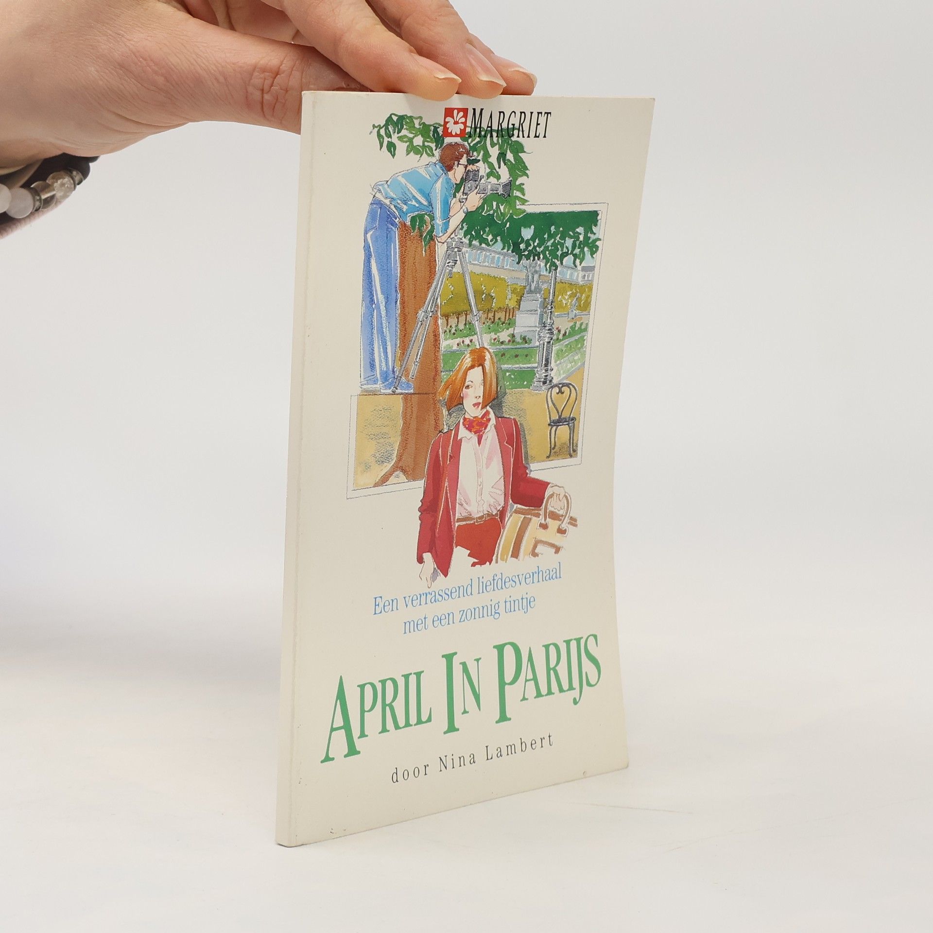 Nina Lambert April in Parijs