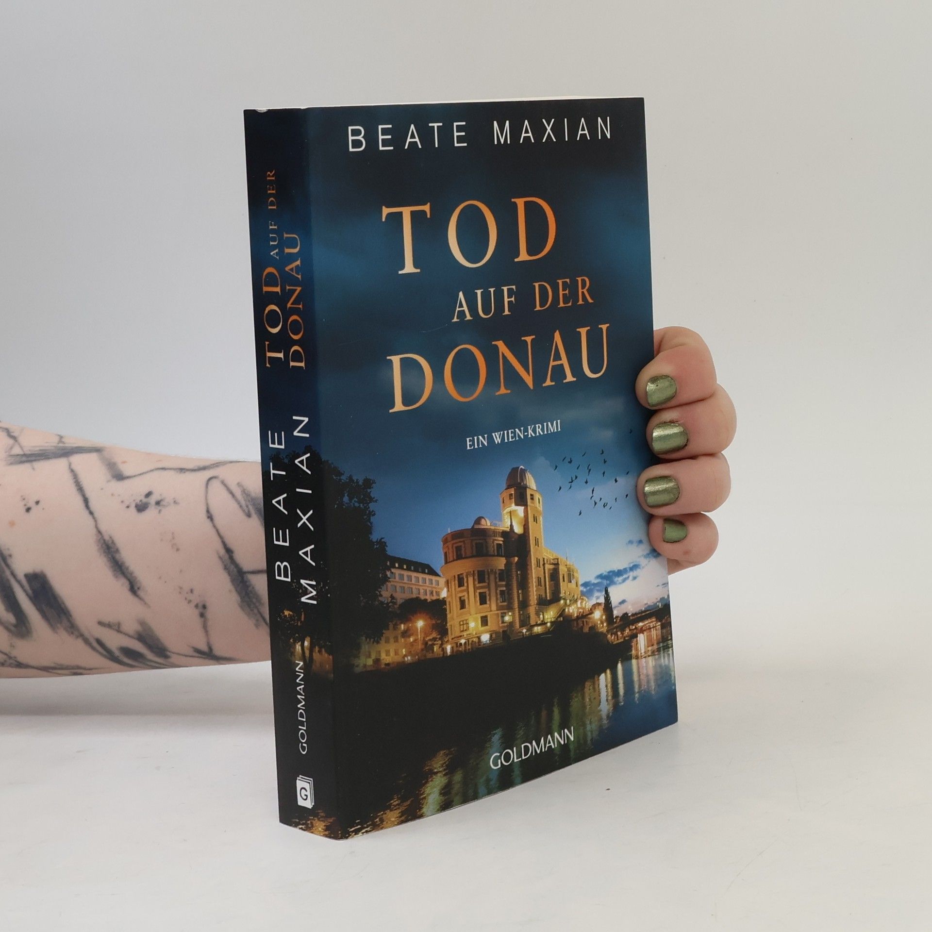 Beate Maxian Tod auf der Donau