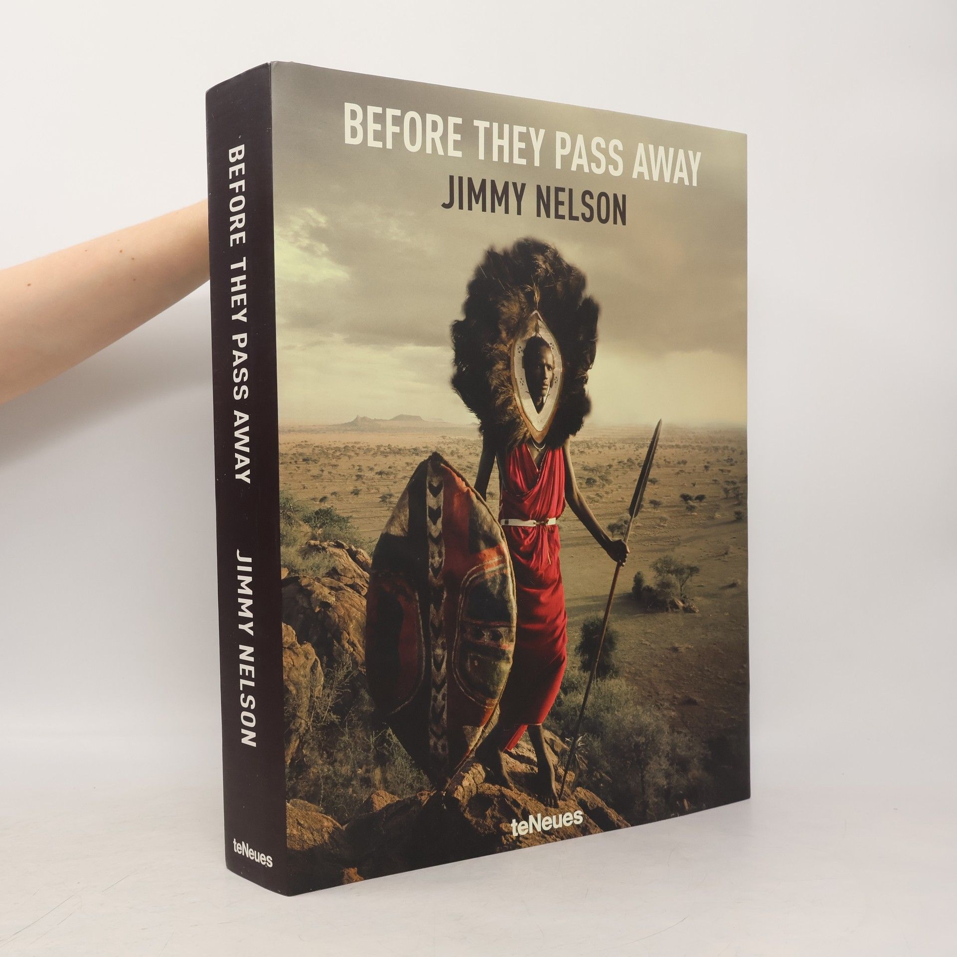 Jimmy Nelson Before they pass away