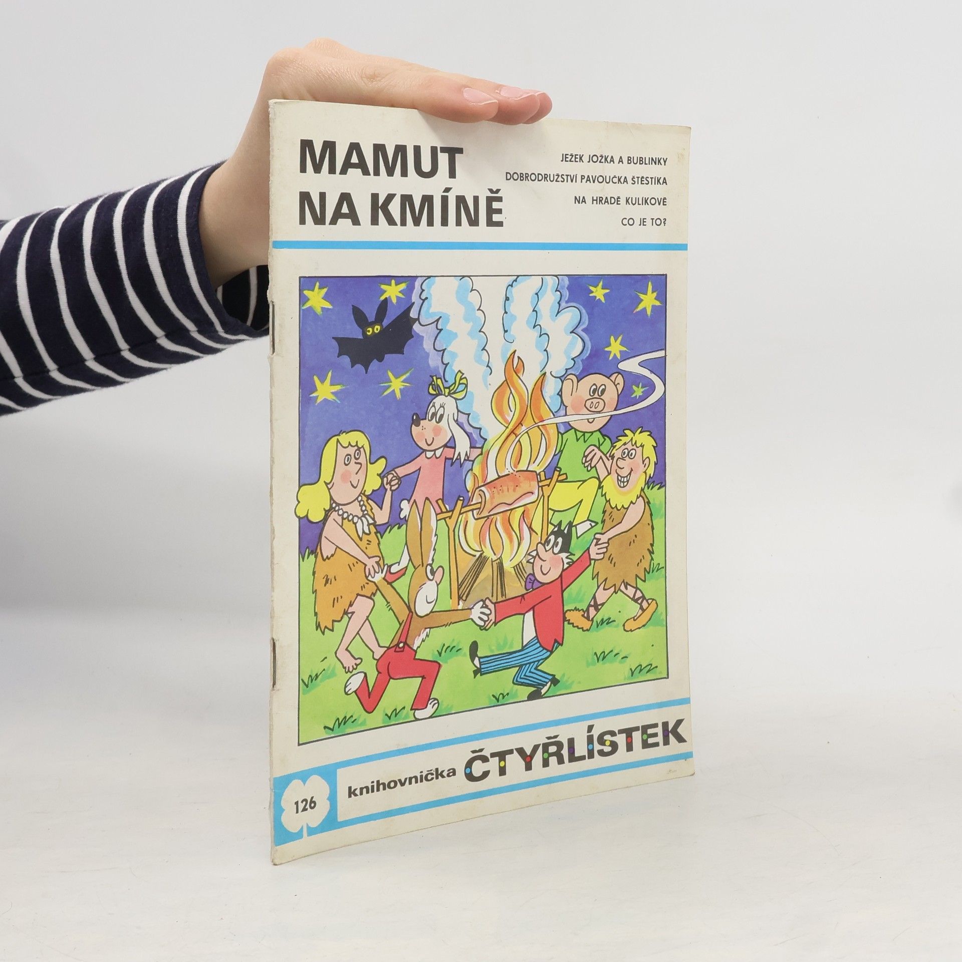 Ljuba Štíplová Čtyřlístek 126. Mamut na kmíně
