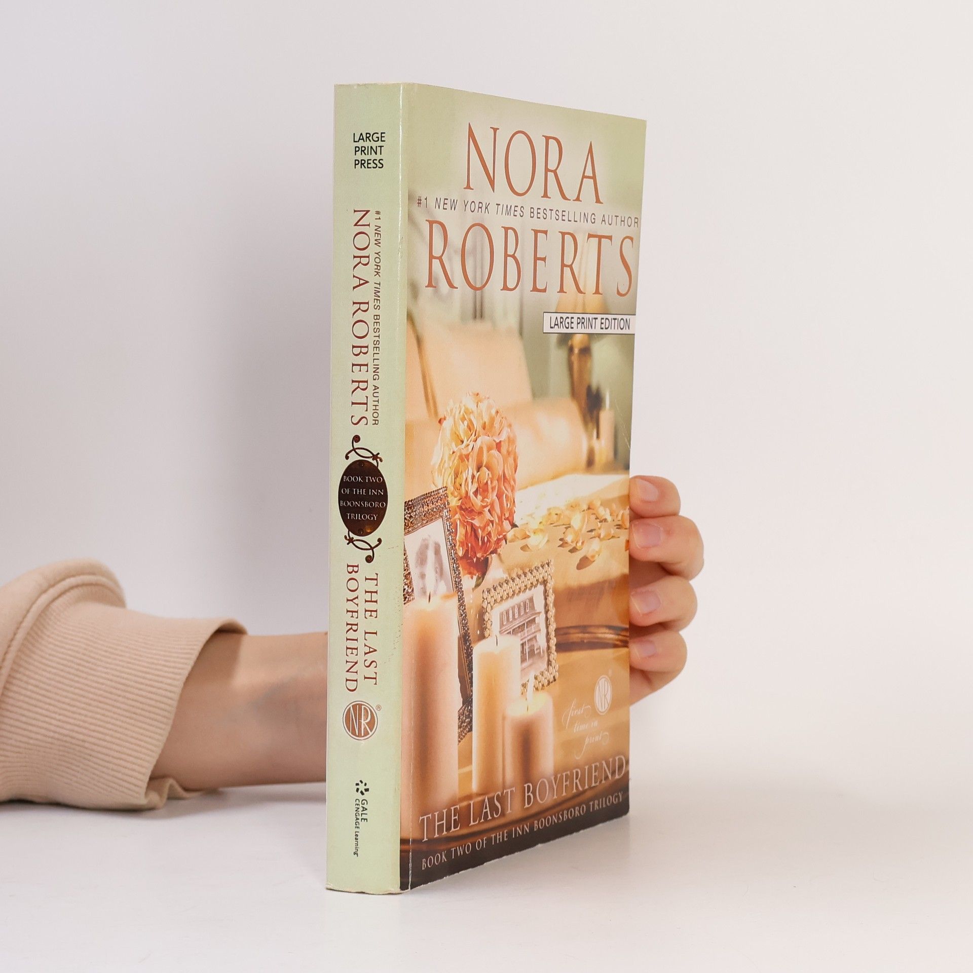 Nora Roberts The Inn Boonsboro Trilogy - 2: The Last Boyfriend