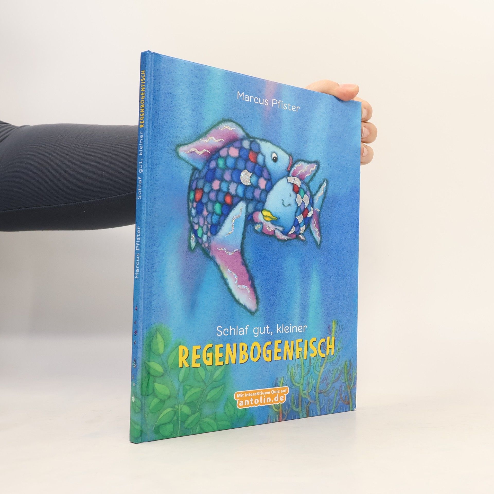 Marcus Pfister Schlaf gut, kleiner Regenbogenfisch