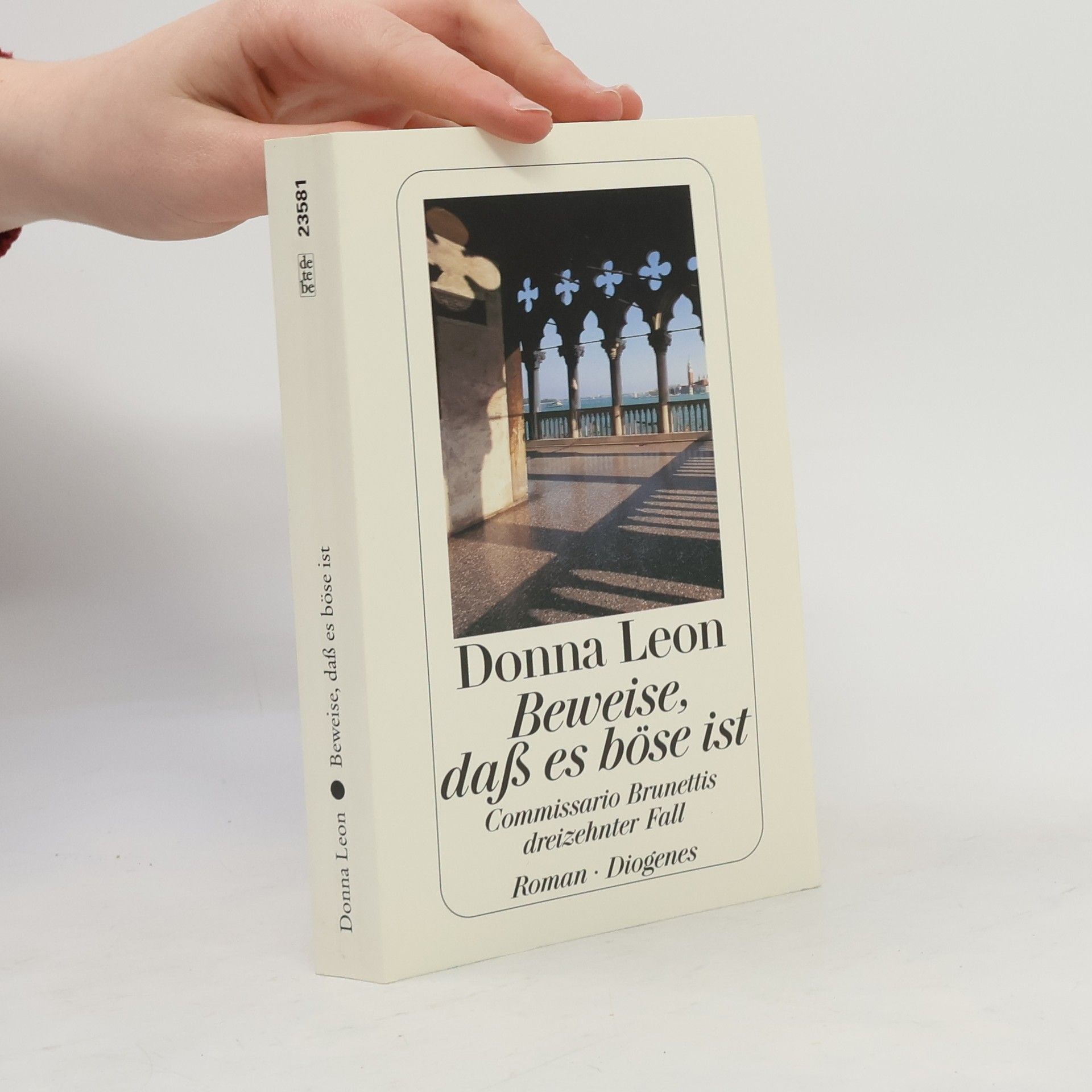 Donna Leon Beweise, daß es böse ist