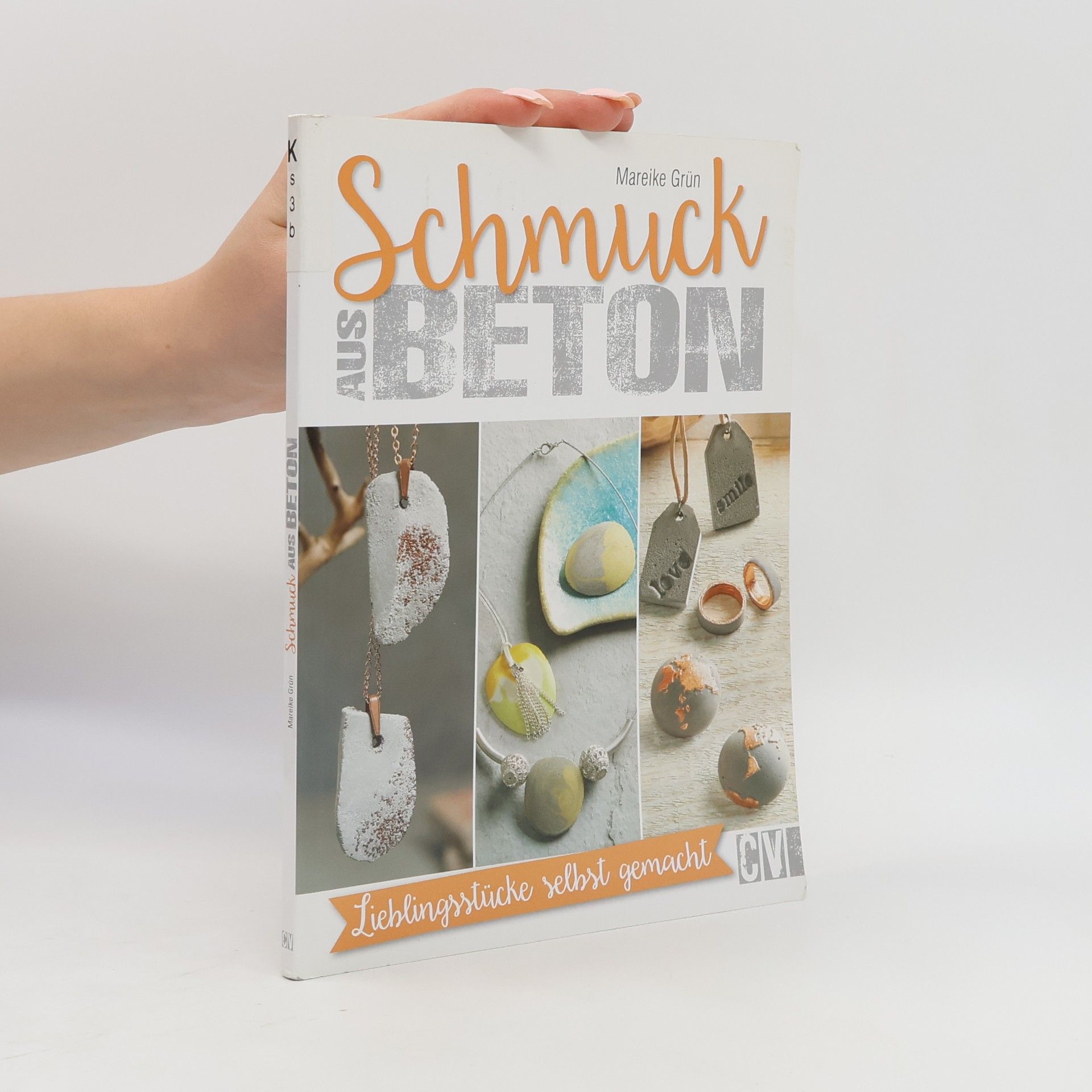 Mareike Grün Schmuck aus Beton