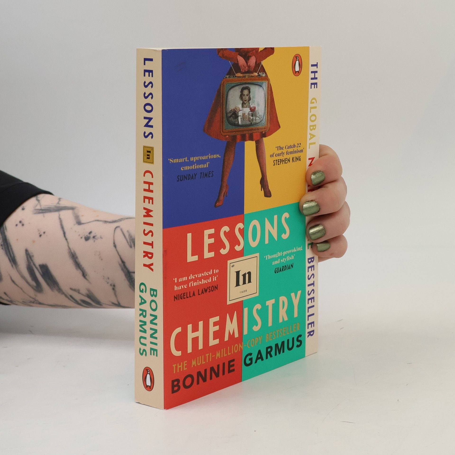 Bonnie Garmus Lessons In Chemistry