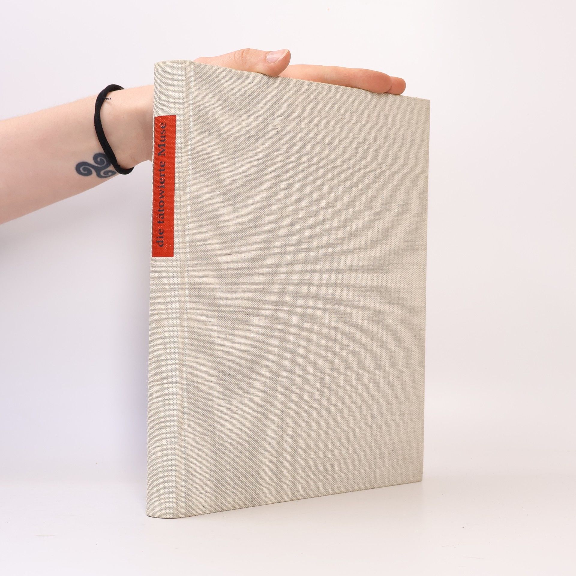 Die tätowierte Muse