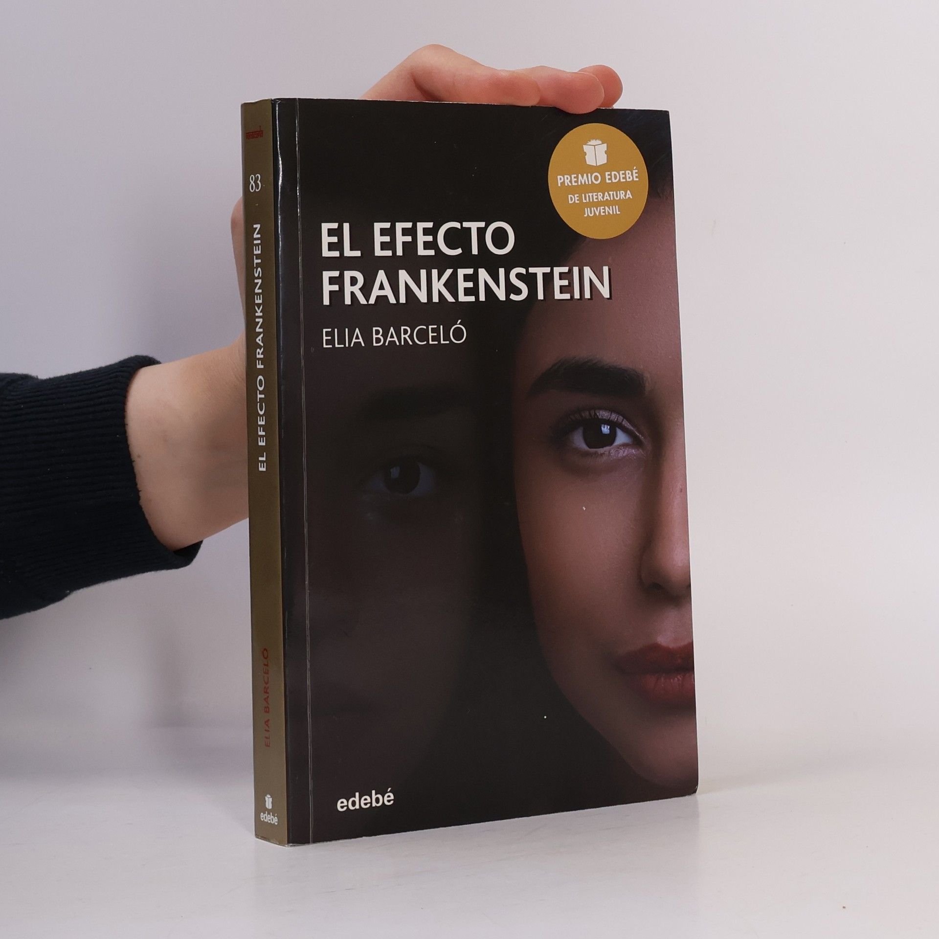 Elia Barceló Esteve El efecto Frankenstein