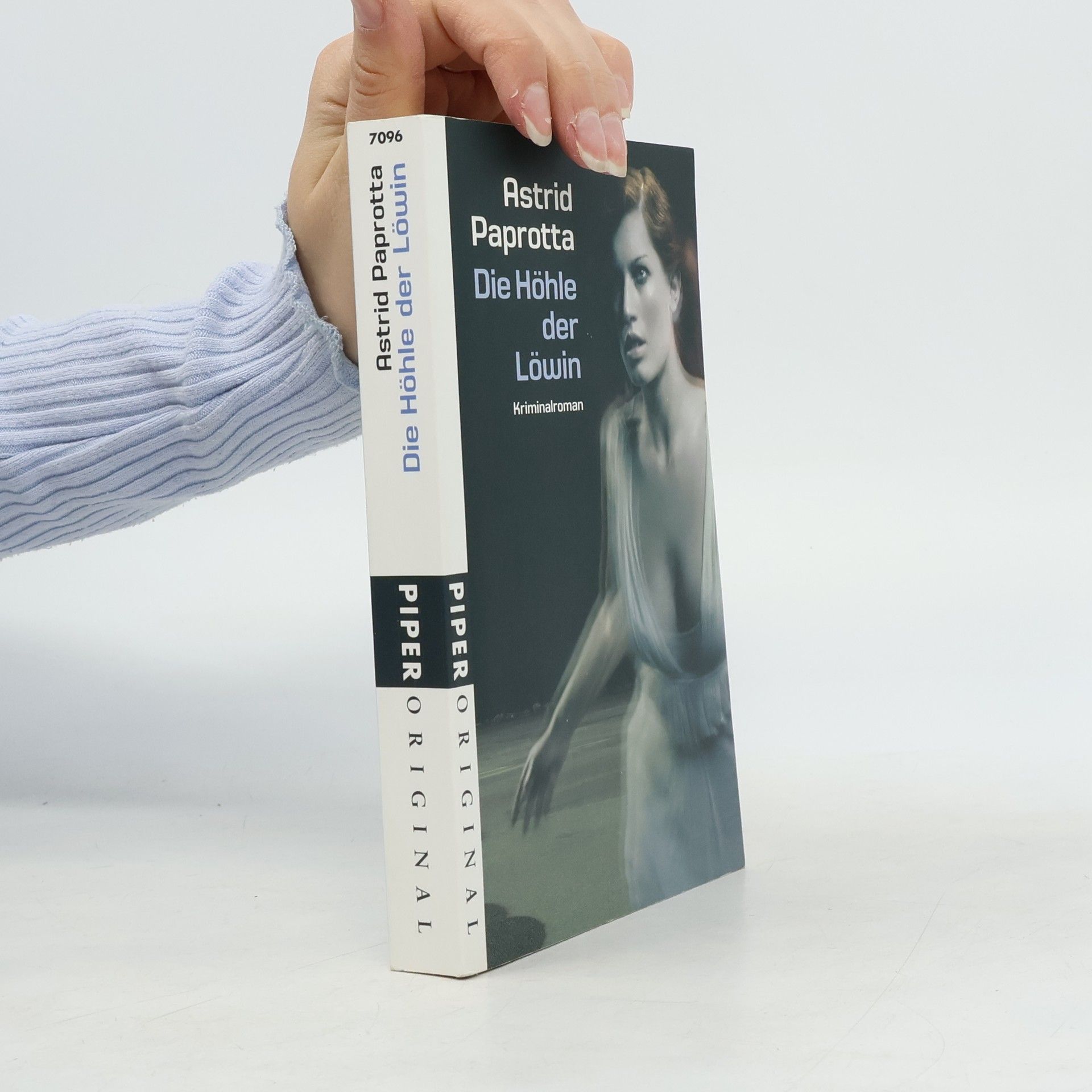 Astrid Paprotta Die Höhle der Löwin