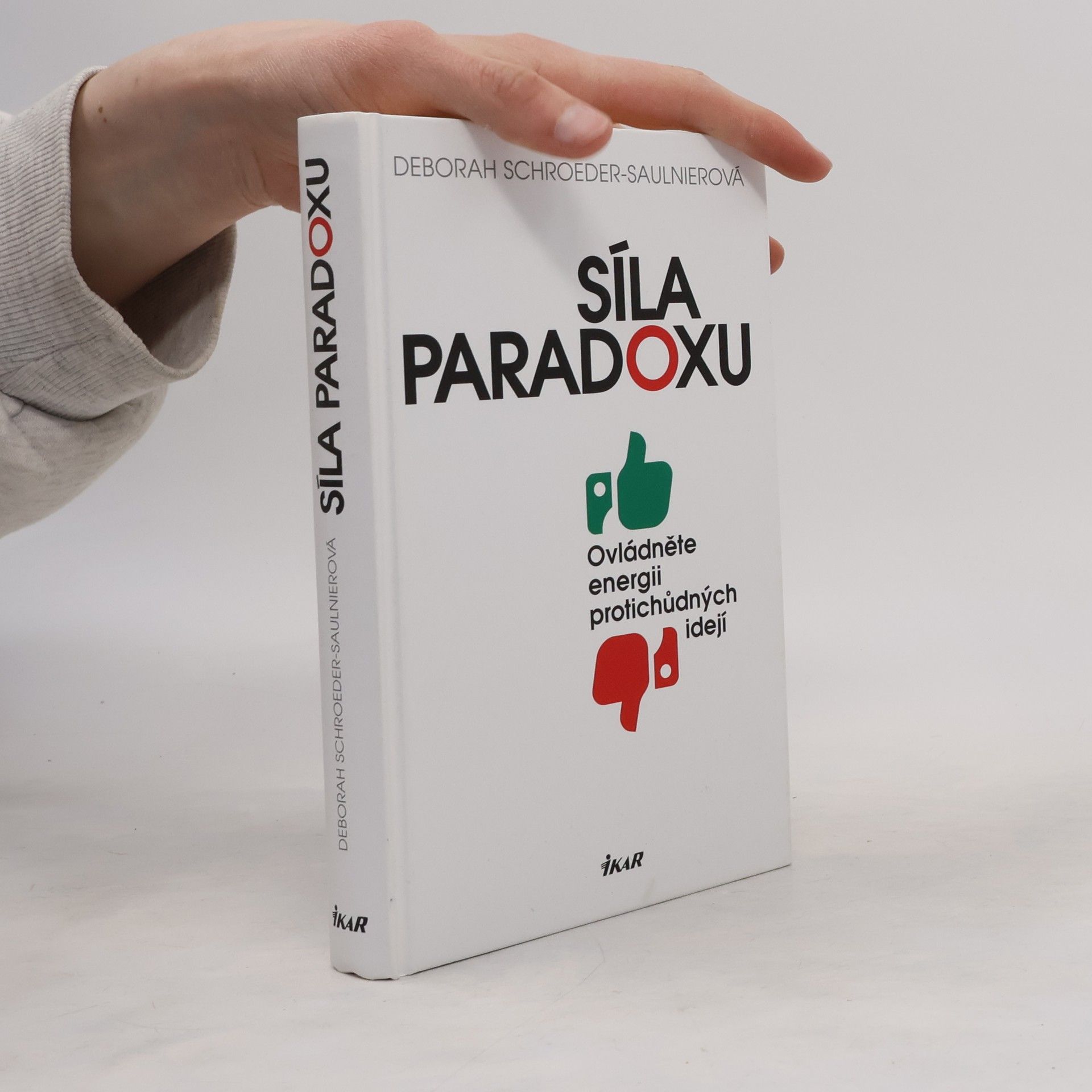 Síla paradoxu: Ovládněte energii protichůdných idejí