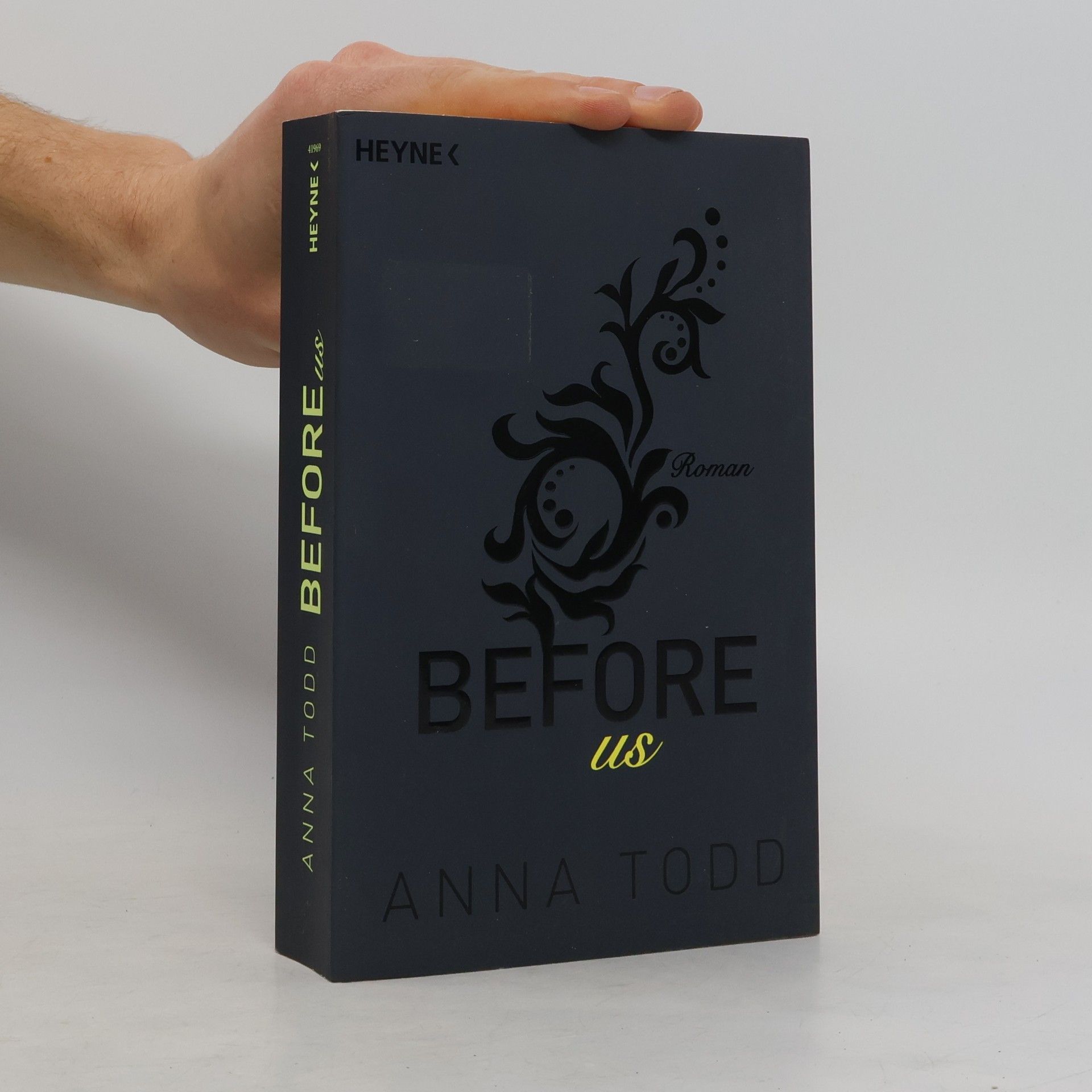 Anna Todd After 5. Before Us