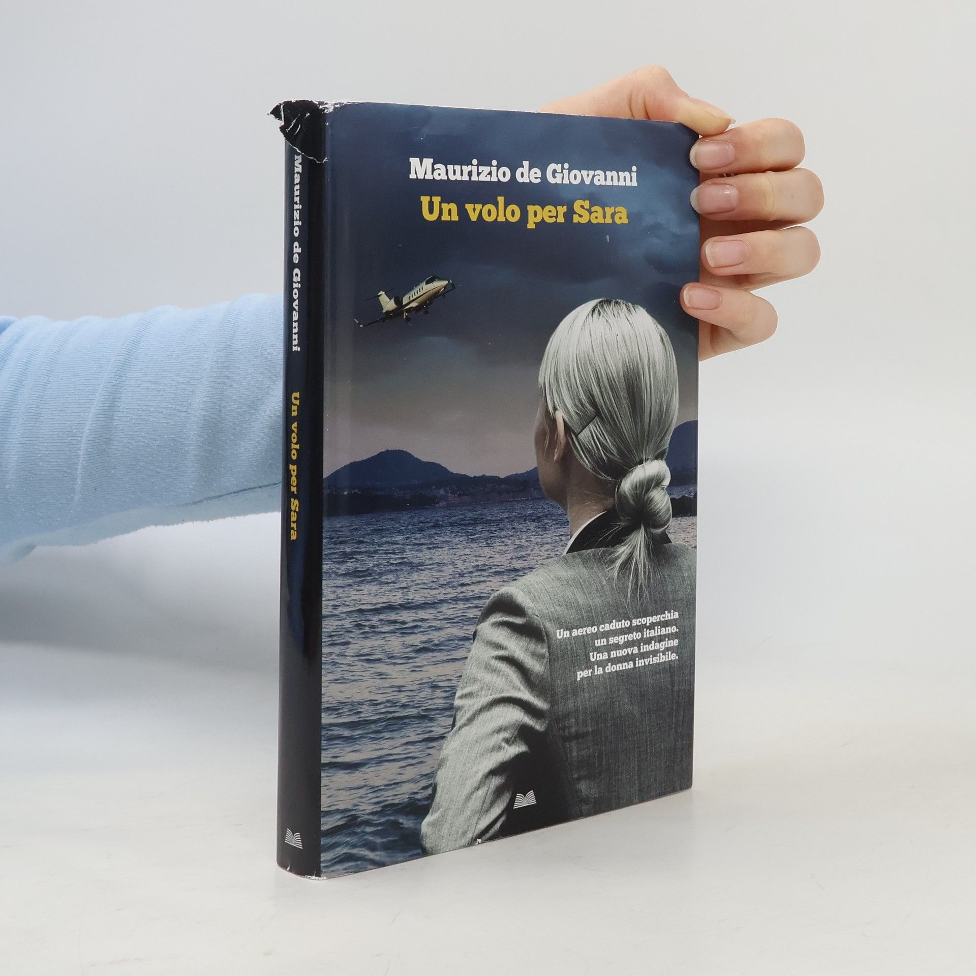 Maurizio De Giovanni Un volo per Sara
